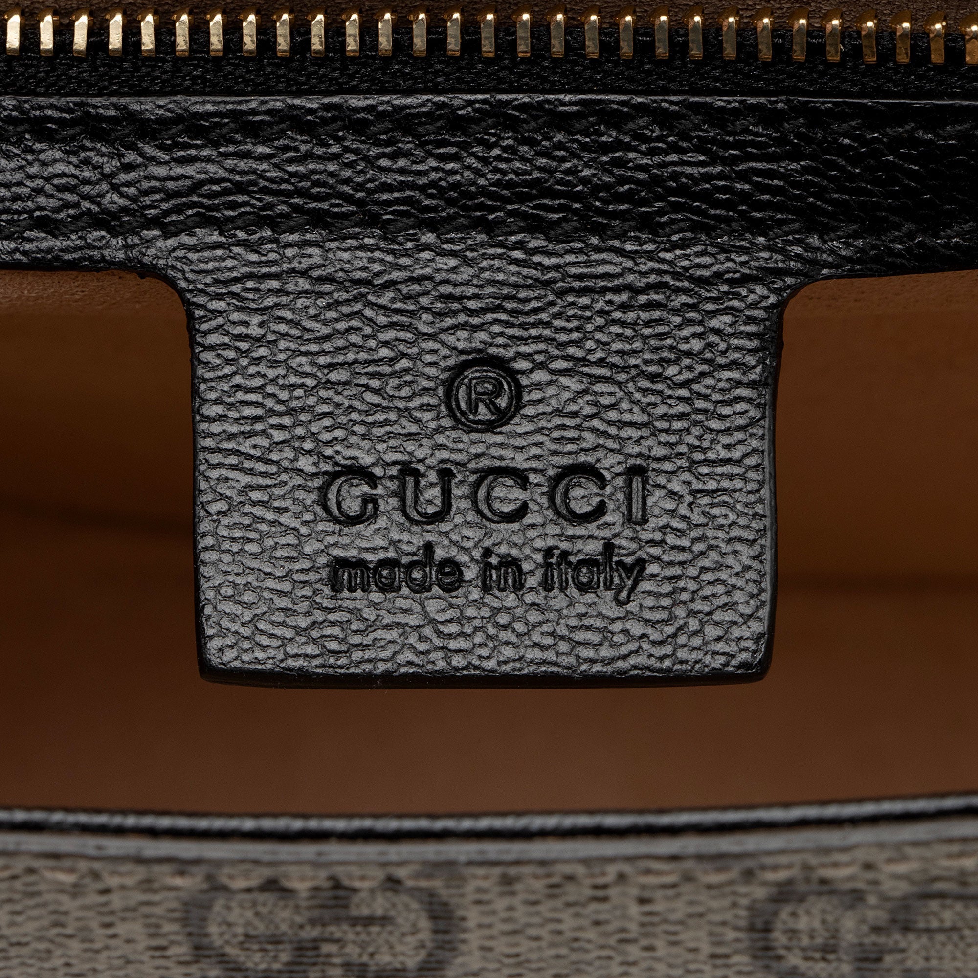Gucci GG Supreme Padlock Saddle Small Shoulder Bag (SHF-Wwfxt7)