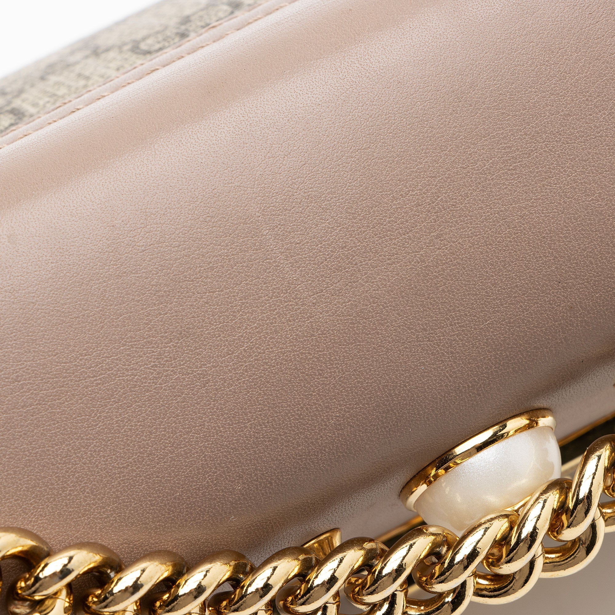 Gucci GG Supreme Pearl Stud Padlock Small Shoulder Bag