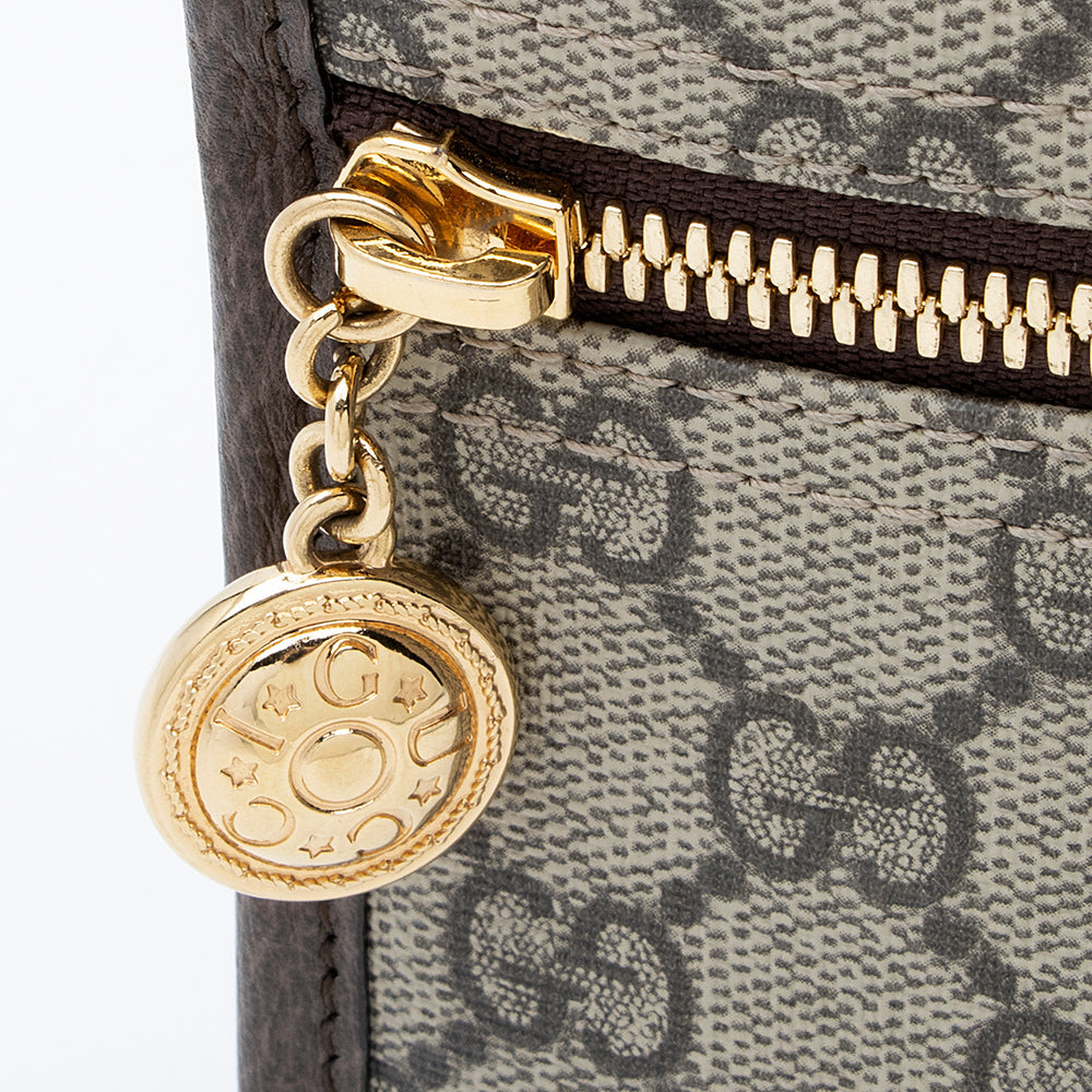 Gucci Gucci Supreme Pochette (SHF-18903)
