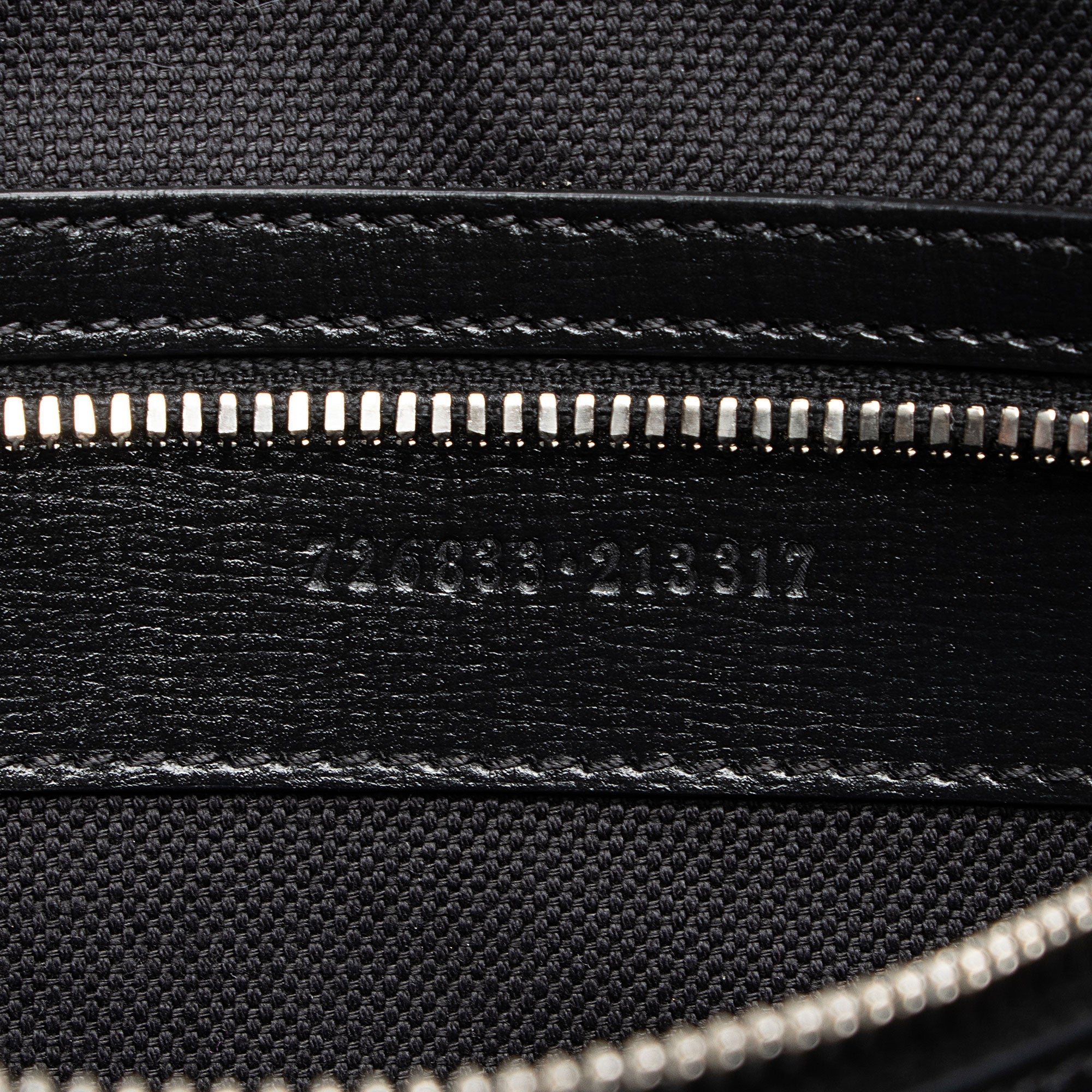 Gucci GG Supreme Retro Interlocking G Messenger (SHF-GZvMrC)