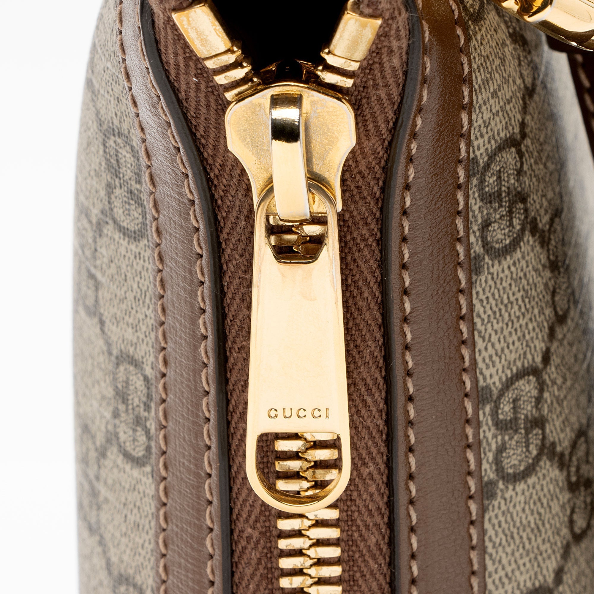 Gucci GG Supreme Retro Messenger