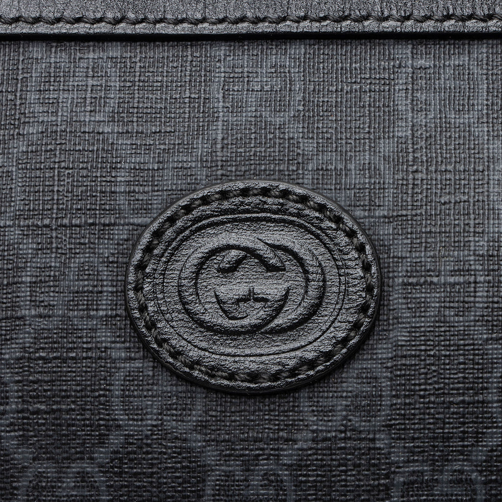 Gucci GG Supreme Retro MessLBger