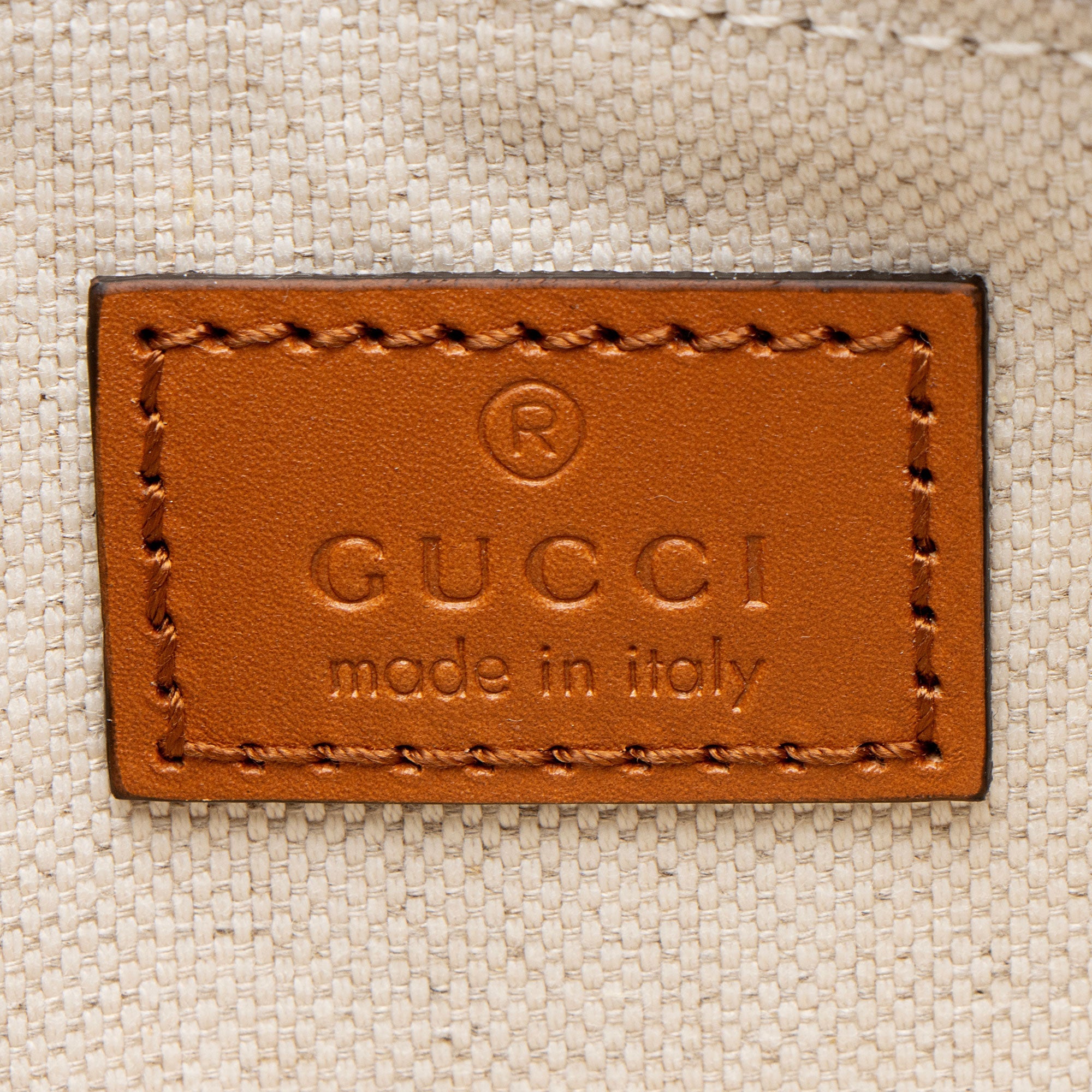 Gucci GG Supreme Rhombus Pochette