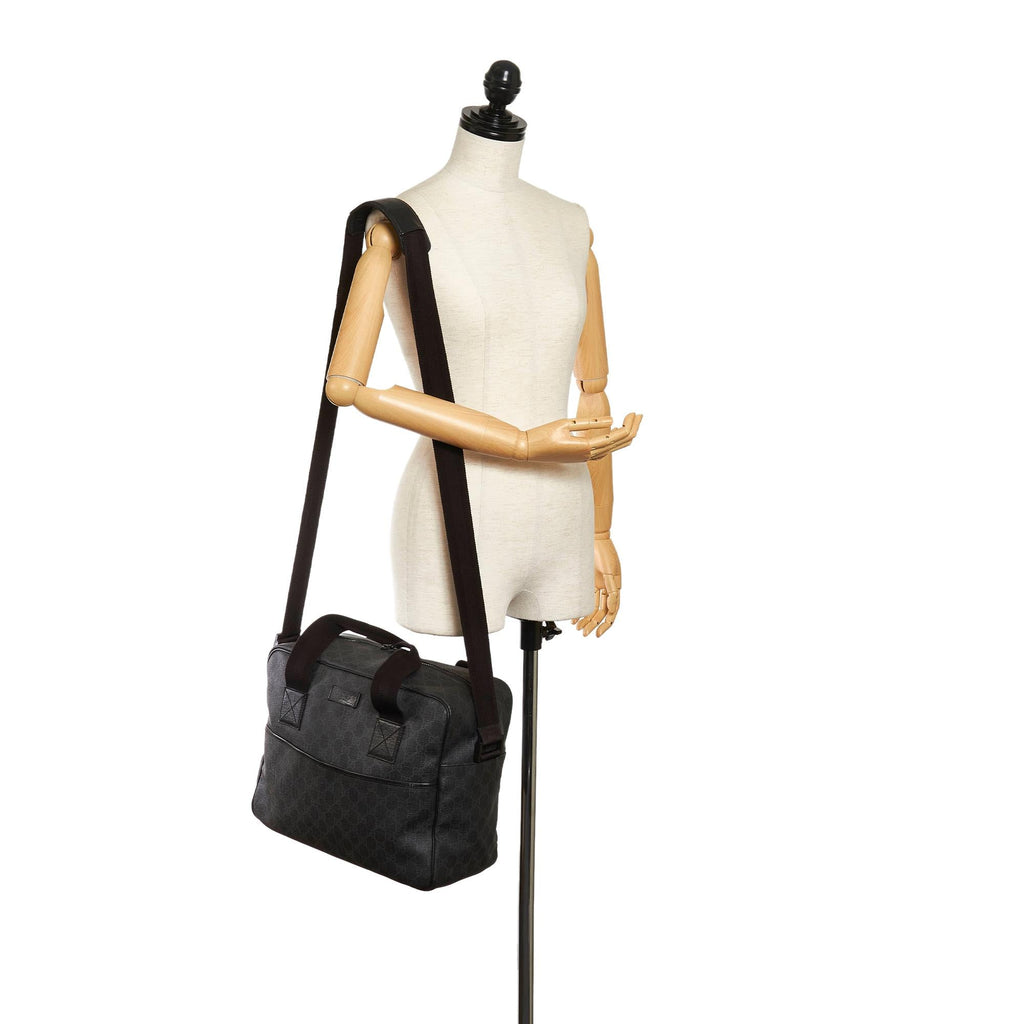 Gucci Gucci Supreme Satchel (SHG-32665)