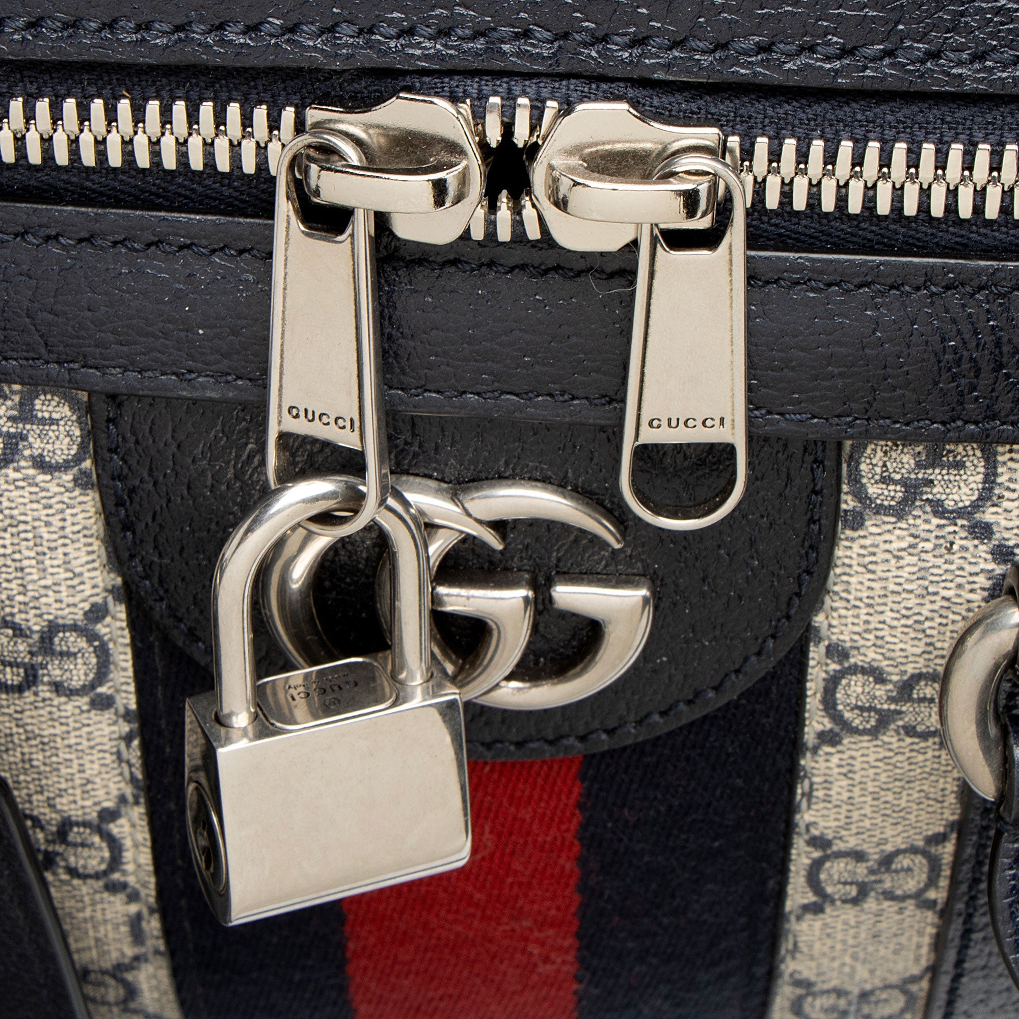 Gucci GG Supreme Savoy Maxi Duffle