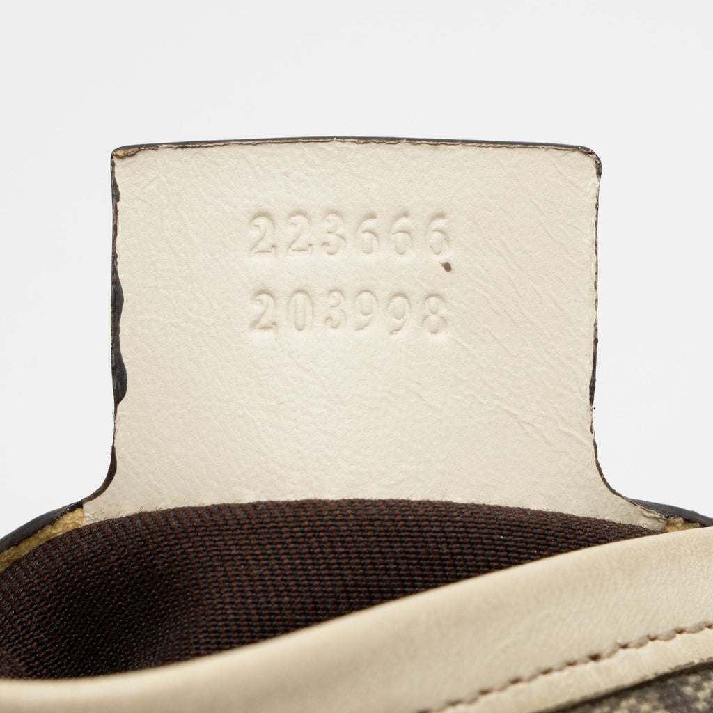 Gucci GG Supreme Flap Small Messenger (SHF-XsPMVv)