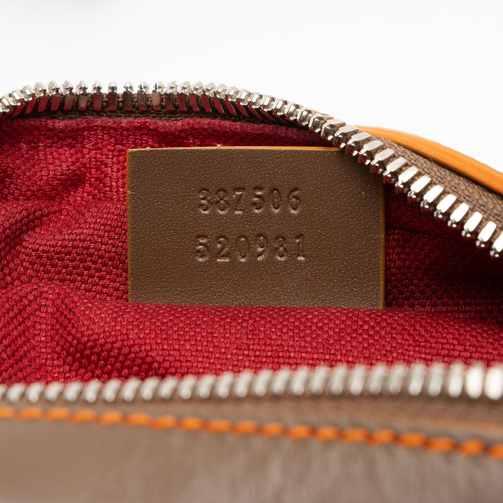 Gucci GG Supreme Small Shoulder Bag (SHF-sH5tRt)