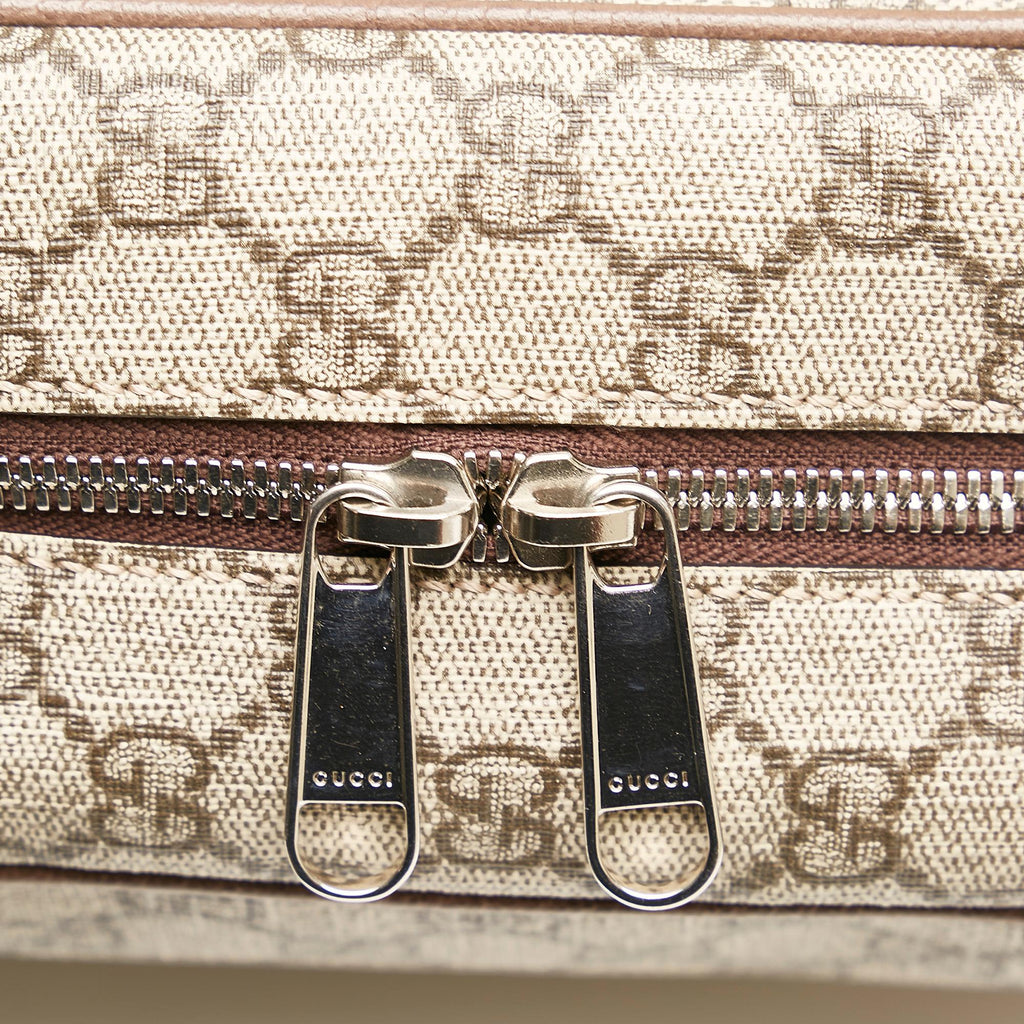 Gucci GG Supreme Soft Trunk (SHG-kKeAUk)