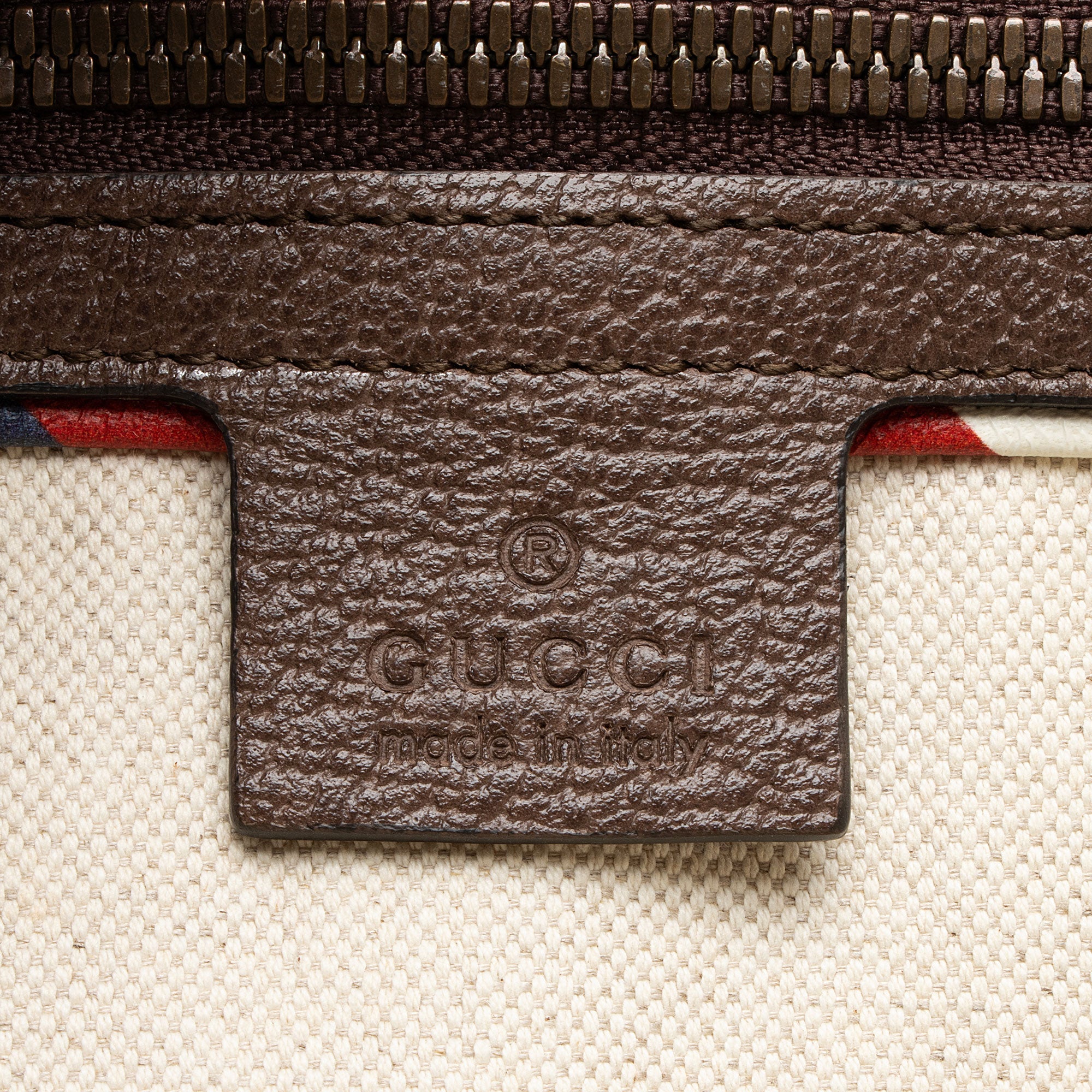 Gucci GG Supreme Soft Vertical Courrier Tote