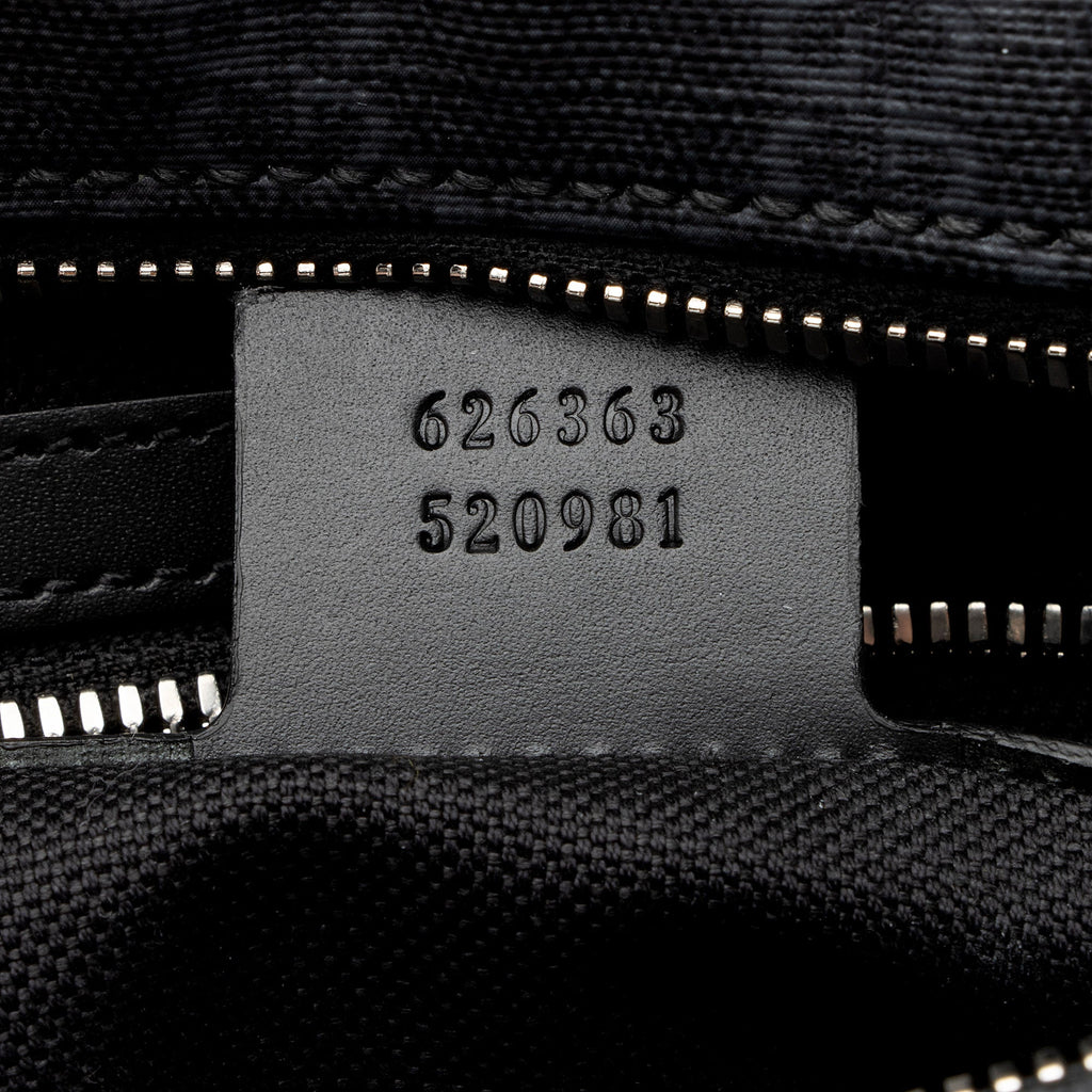 Gucci GG Supreme Square Shoulder Bag (SHF-6wuVCQ)