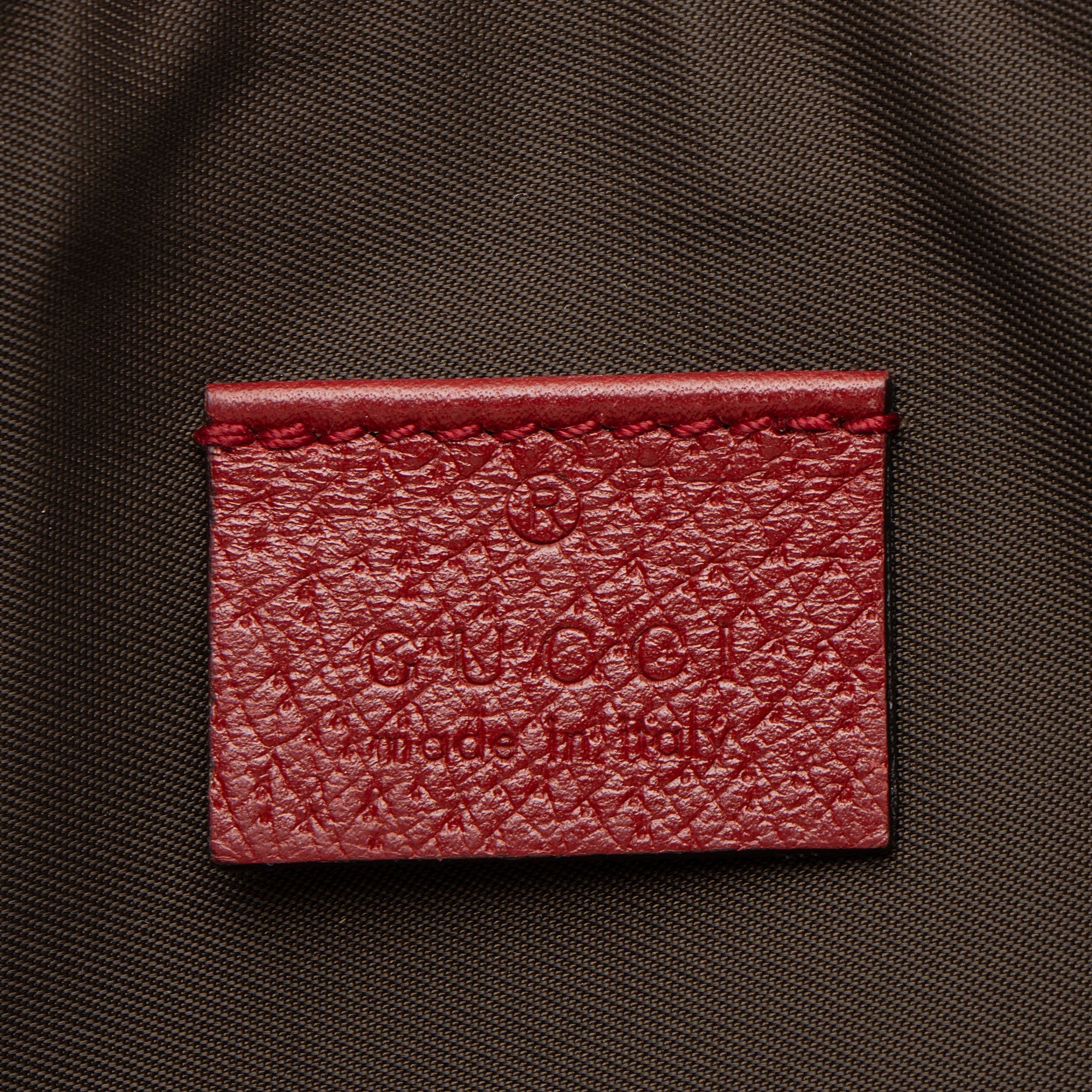Gucci GG Supreme Tian Zip Pouch (SHF-F3qQBm)