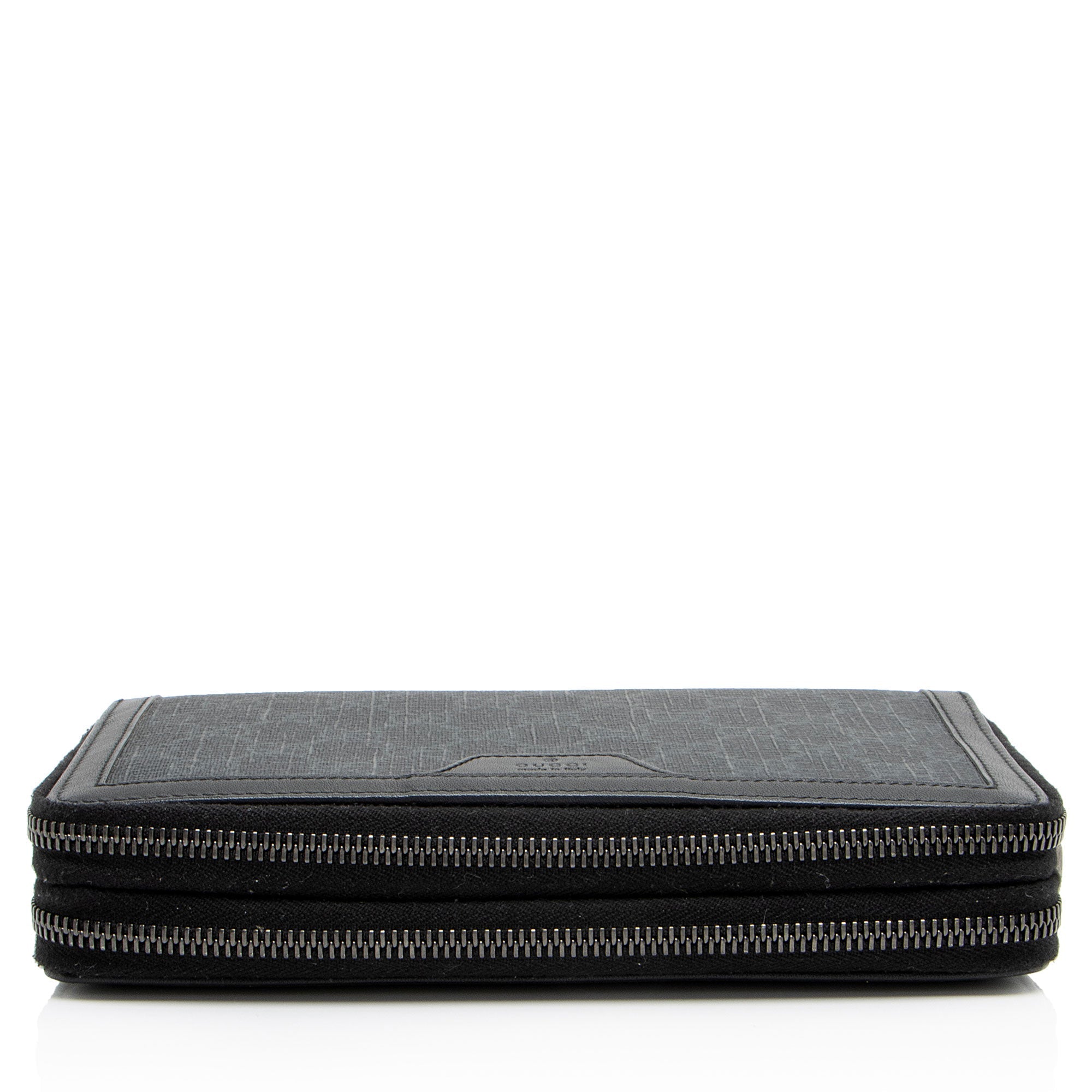 Gucci GG Supreme Travel DocumLBt Case