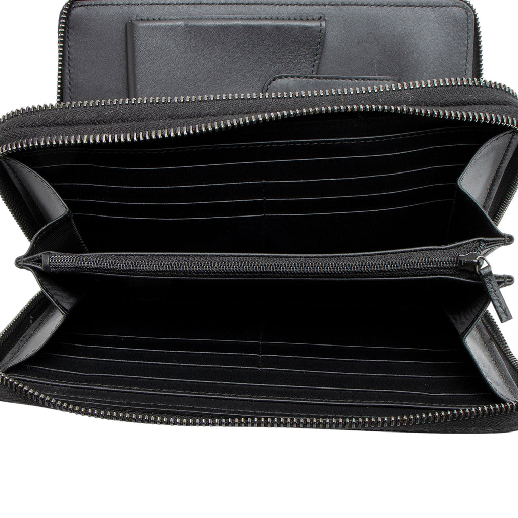 Gucci GG Supreme Travel DocumLBt Case