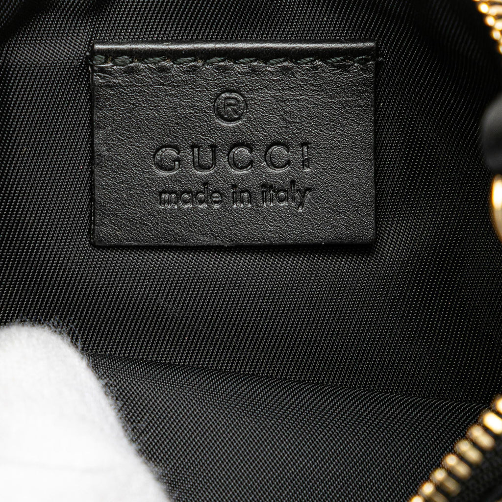 Gucci GG Supreme Wallet on Chain