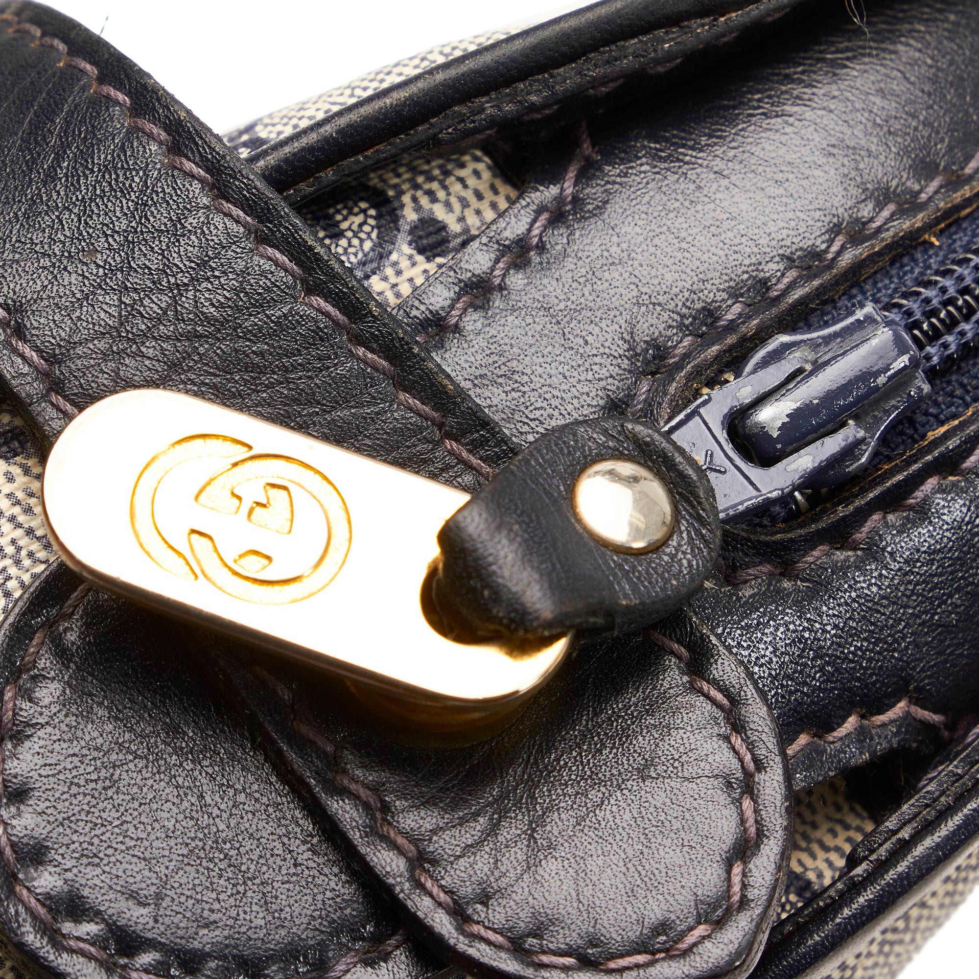 Gucci Gucci Supreme Web Crossbody bag (SHG-29969)