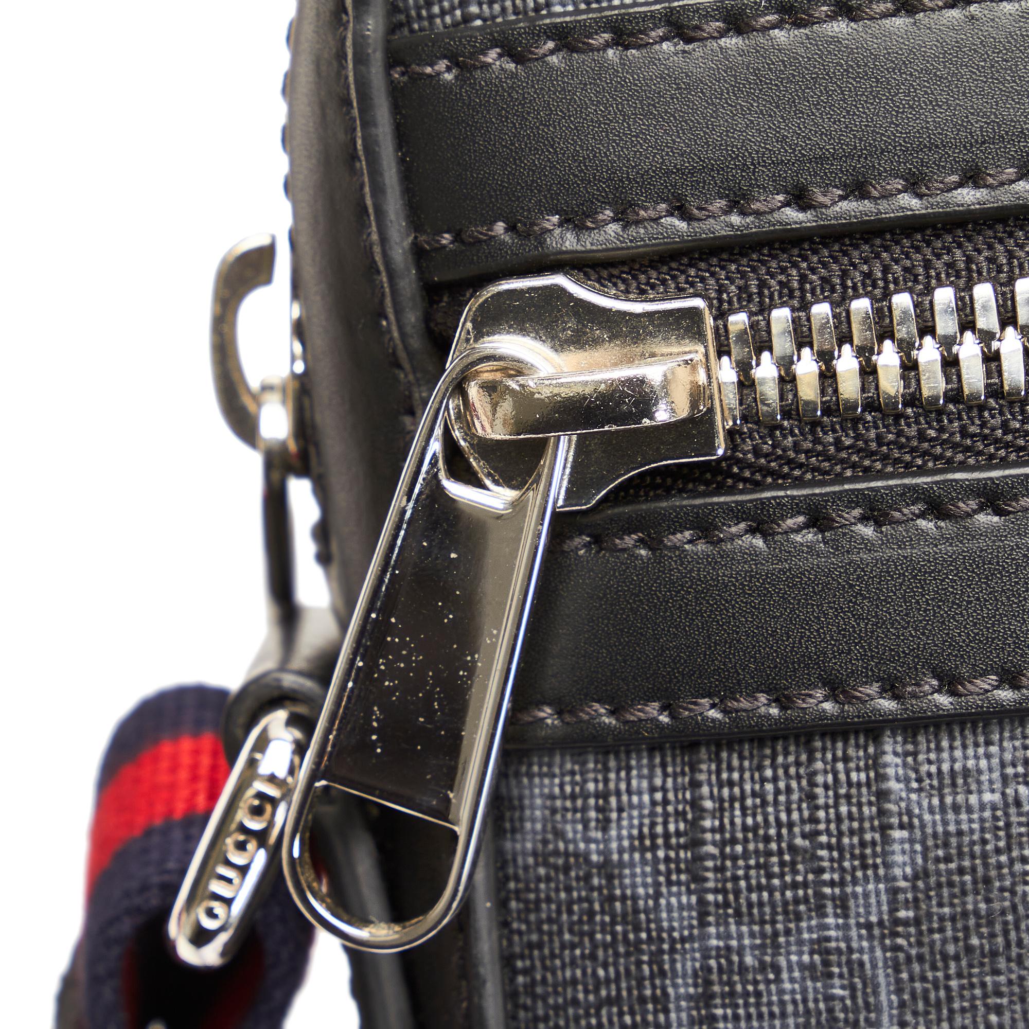 Gucci GG Supreme Web Crossbody (SHG-jJ8xAz)