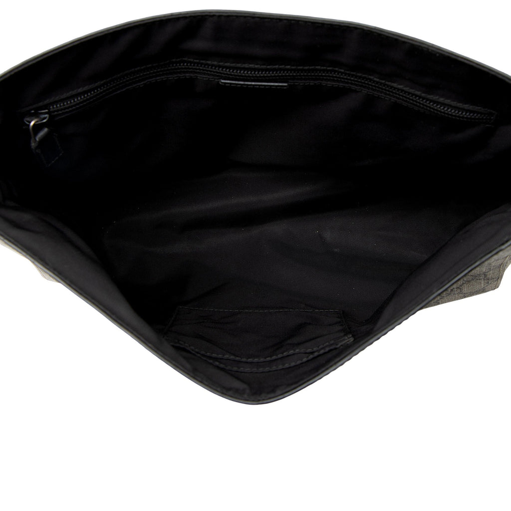 Gucci GG Supreme Web Flap MessLBger