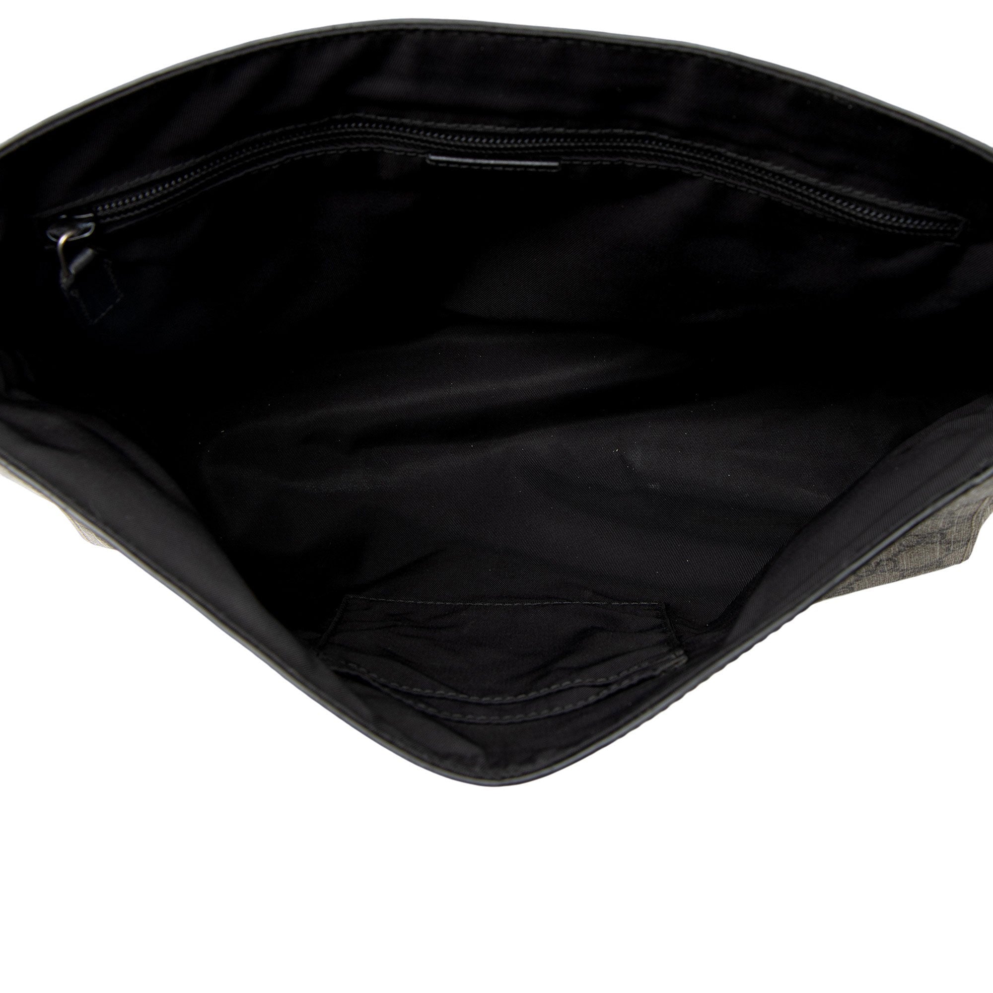 Gucci GG Supreme Web Flap MessLBger