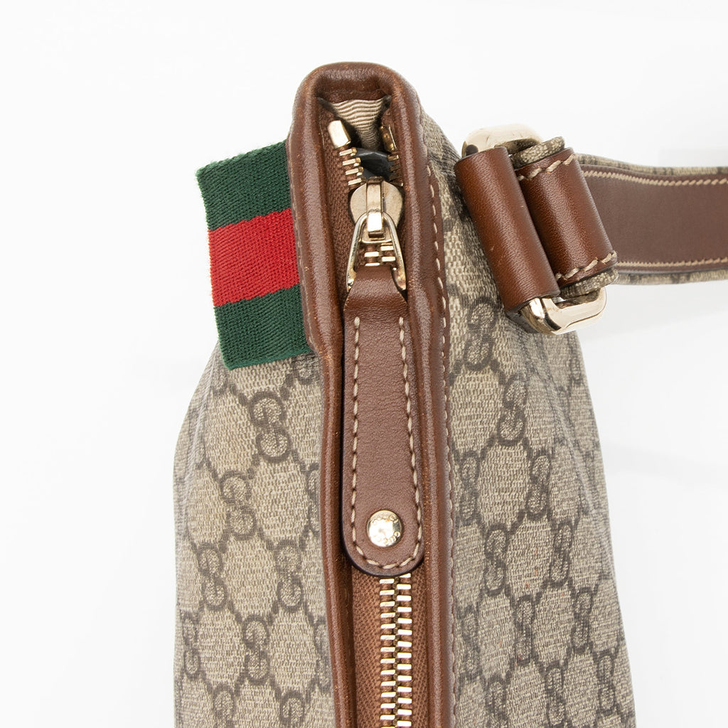 Gucci GG Supreme Web Loop Flat Messenger Bag (SHF-23803)