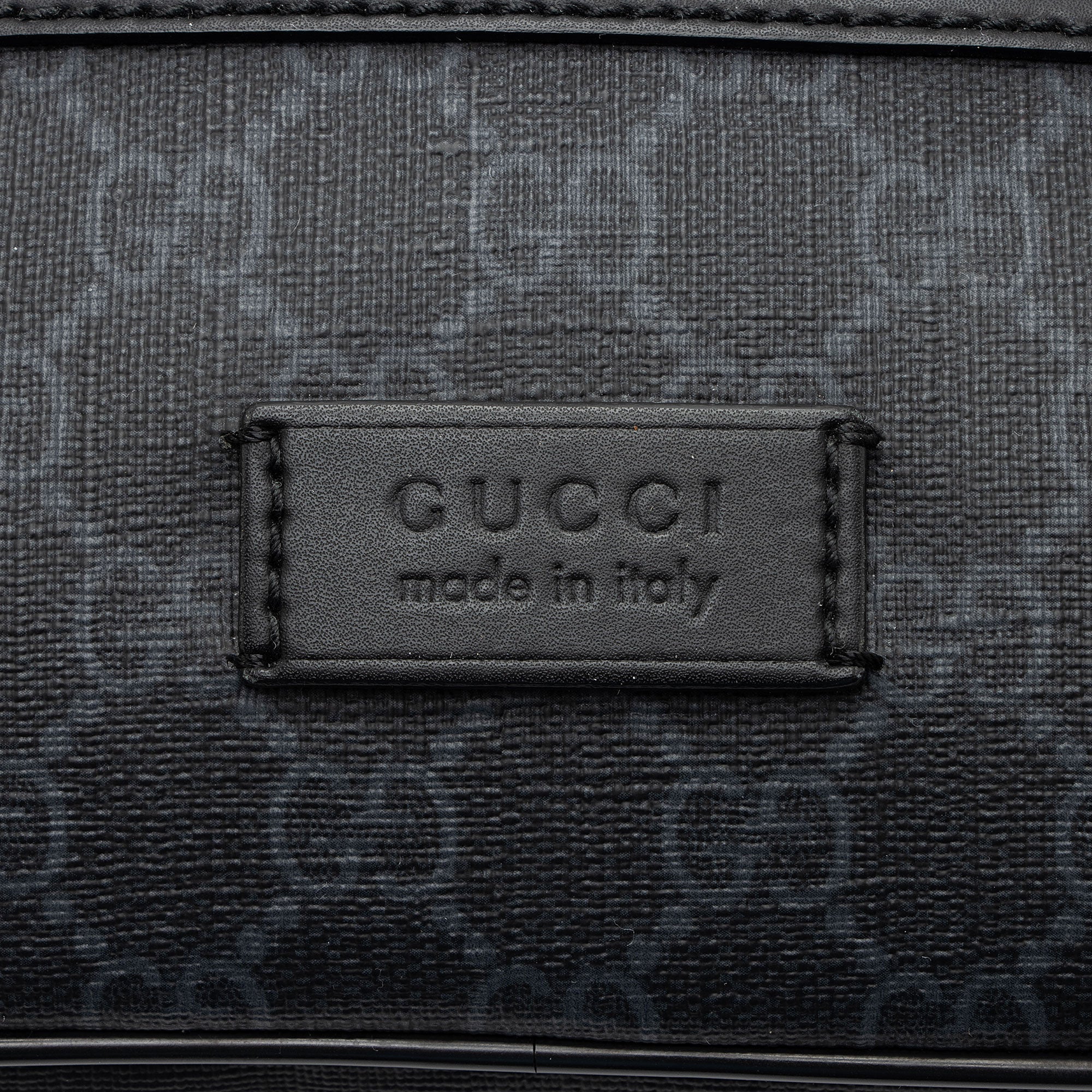 Gucci GG Supreme Web Zip Belt Bag