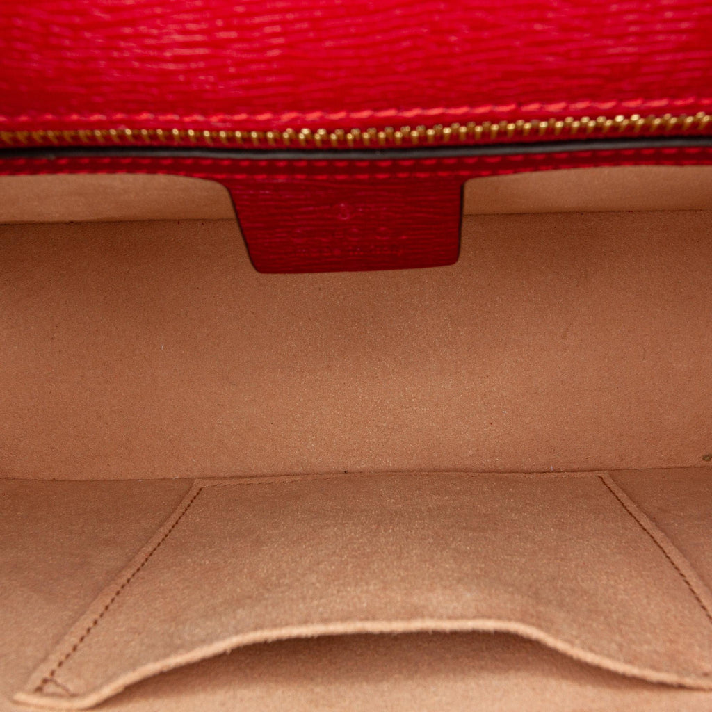 Gucci Gucci Sylvie Leather Crossbody Bag (SHG-30454)