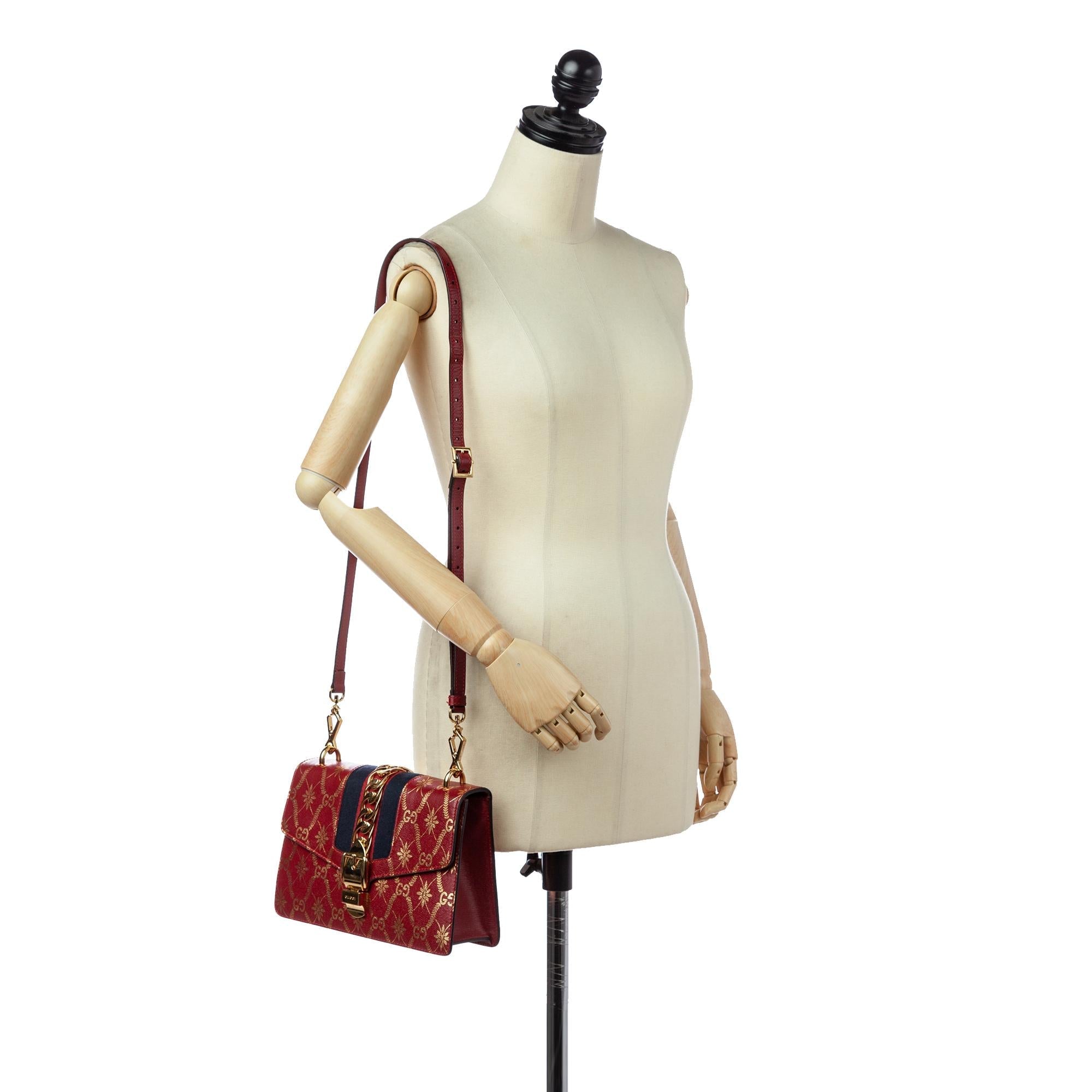 Gucci Gucci Sylvie Leather Crossbody Bag (SHG-30454)