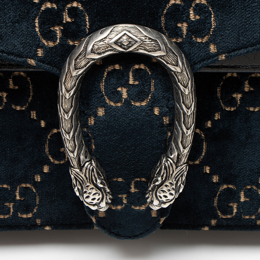 Gucci GG Velvet Dionysus Medium Shoulder Bag