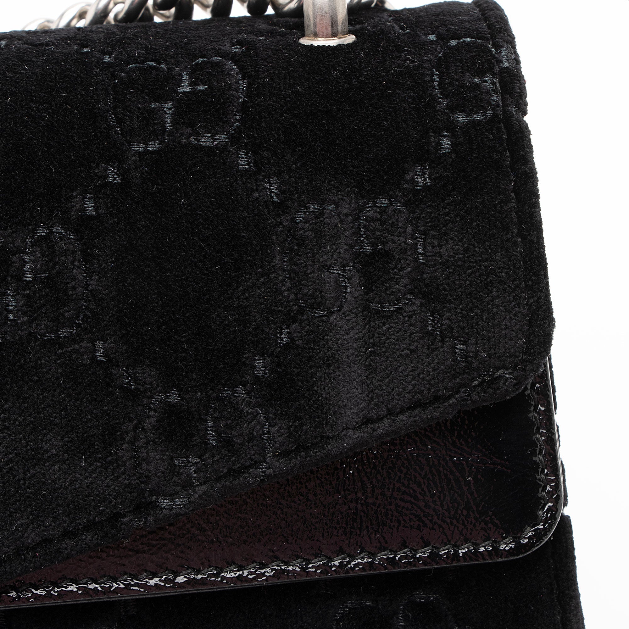 Gucci GG Velvet Dionysus Medium Shoulder Bag