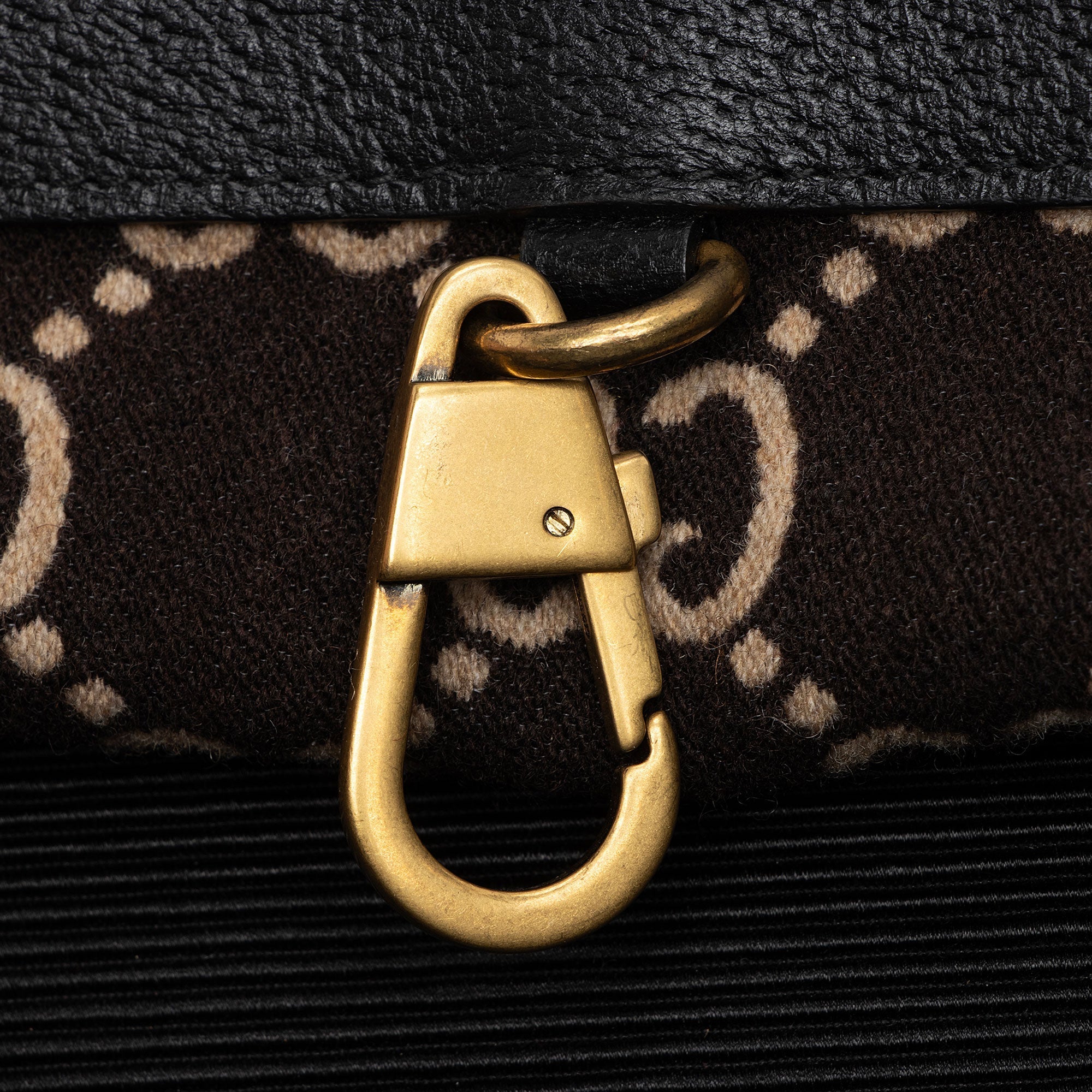 Gucci GG Wool Large Shopping Tote (SHF-SJaOJQ)