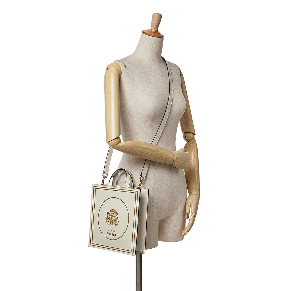 Gucci GardLB Calfskin Mushrooms Vertical Shopping Tote