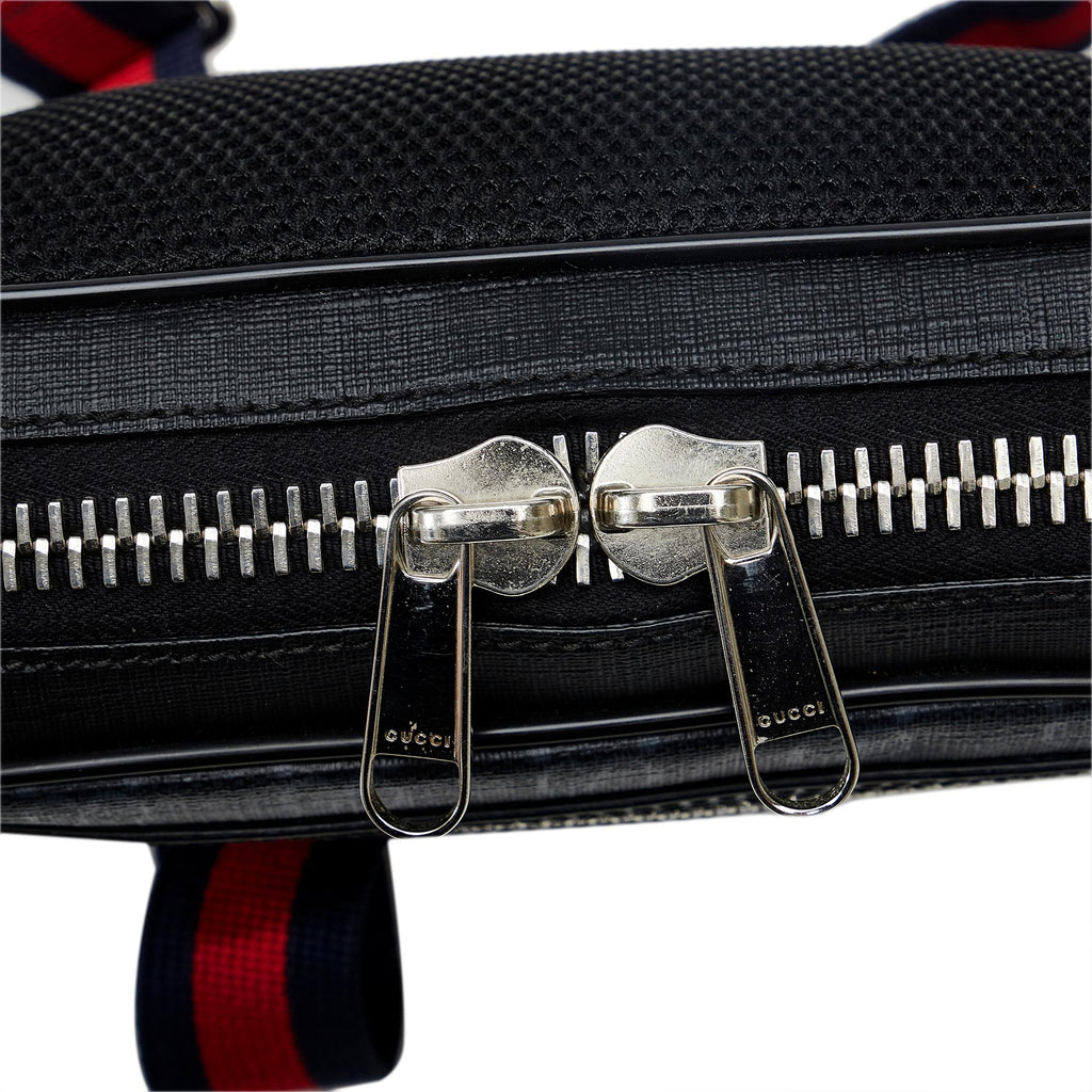 Gucci Gg Supreme Web Belt Bag (SHG-7zDHEg)