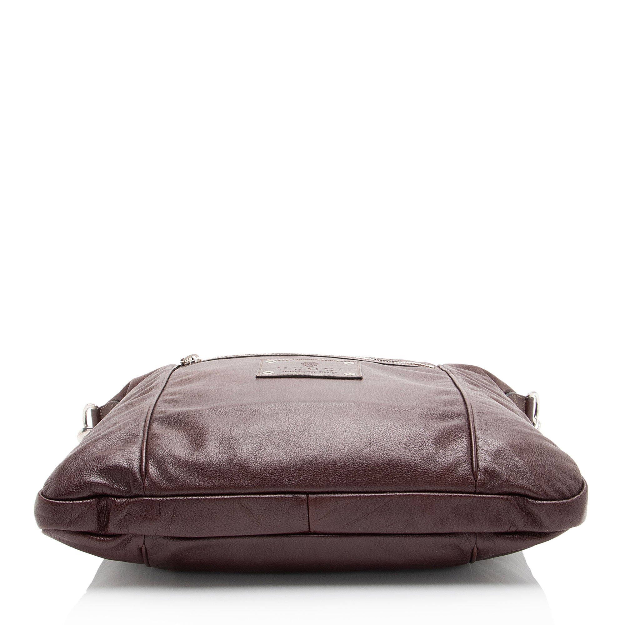 Gucci Glazed Leather Beacon MessLBger