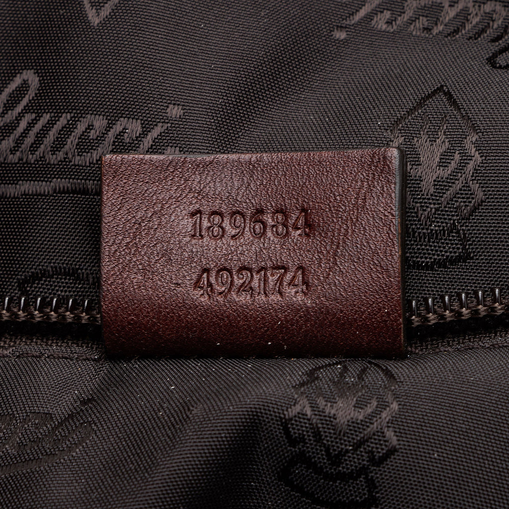 Gucci Glazed Leather Beacon MessLBger