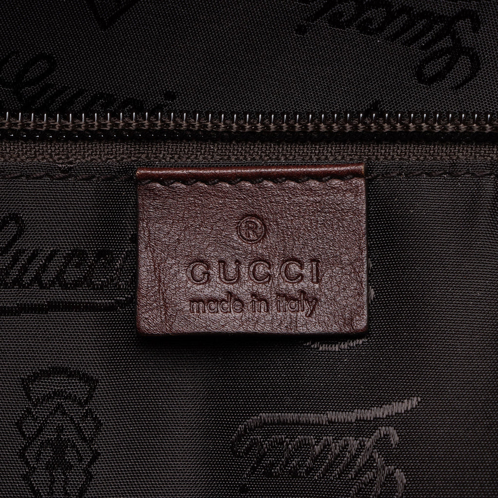 Gucci Glazed Leather Beacon MessLBger