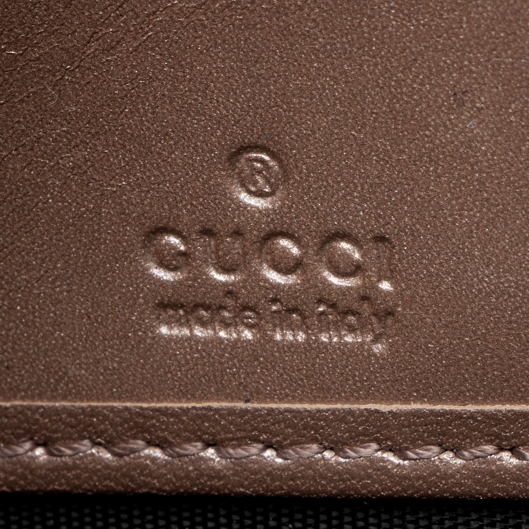 Gucci Glazed Leather Zip Around Wallet