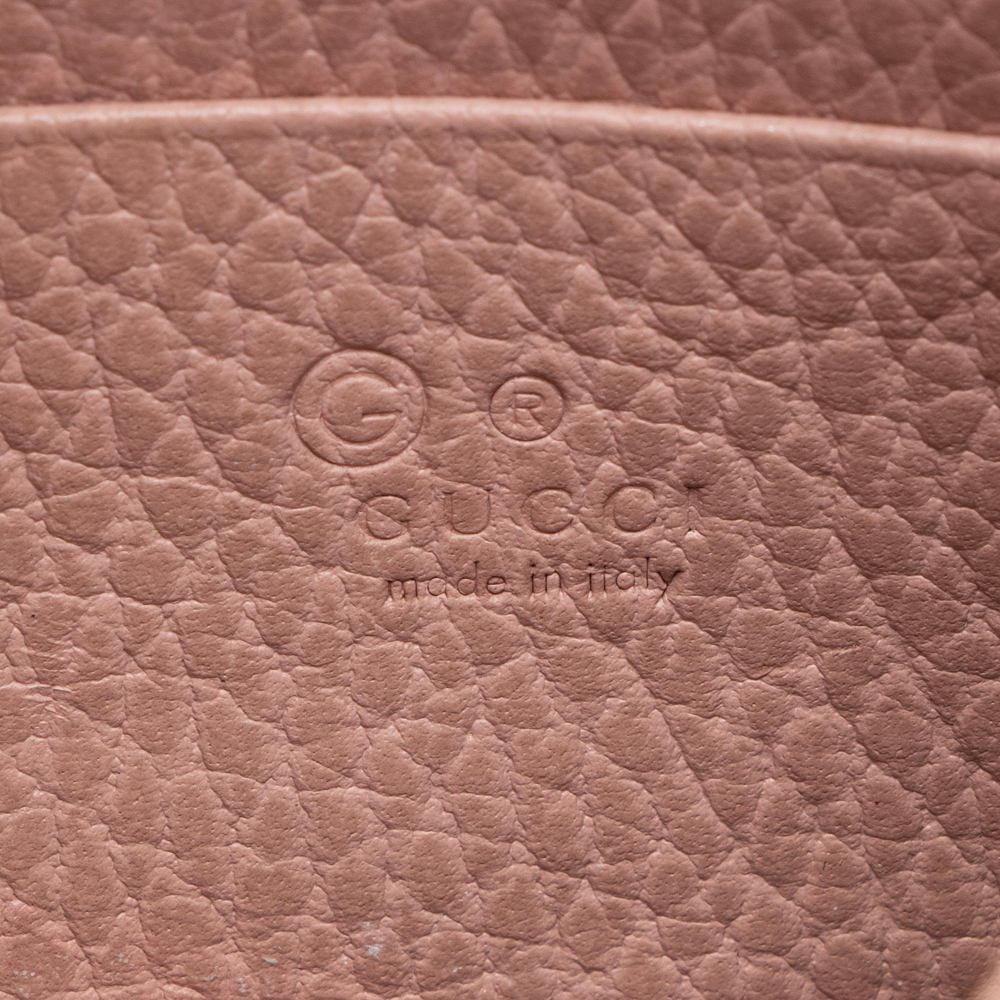 Gucci Grained Calfskin Interlocking G Chain Wallet (SHF-wuQC6s)