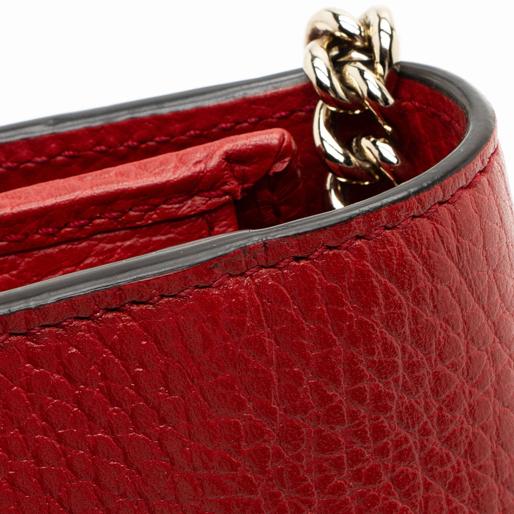 Gucci Grained Calfskin Interlocking G Chain Wallet