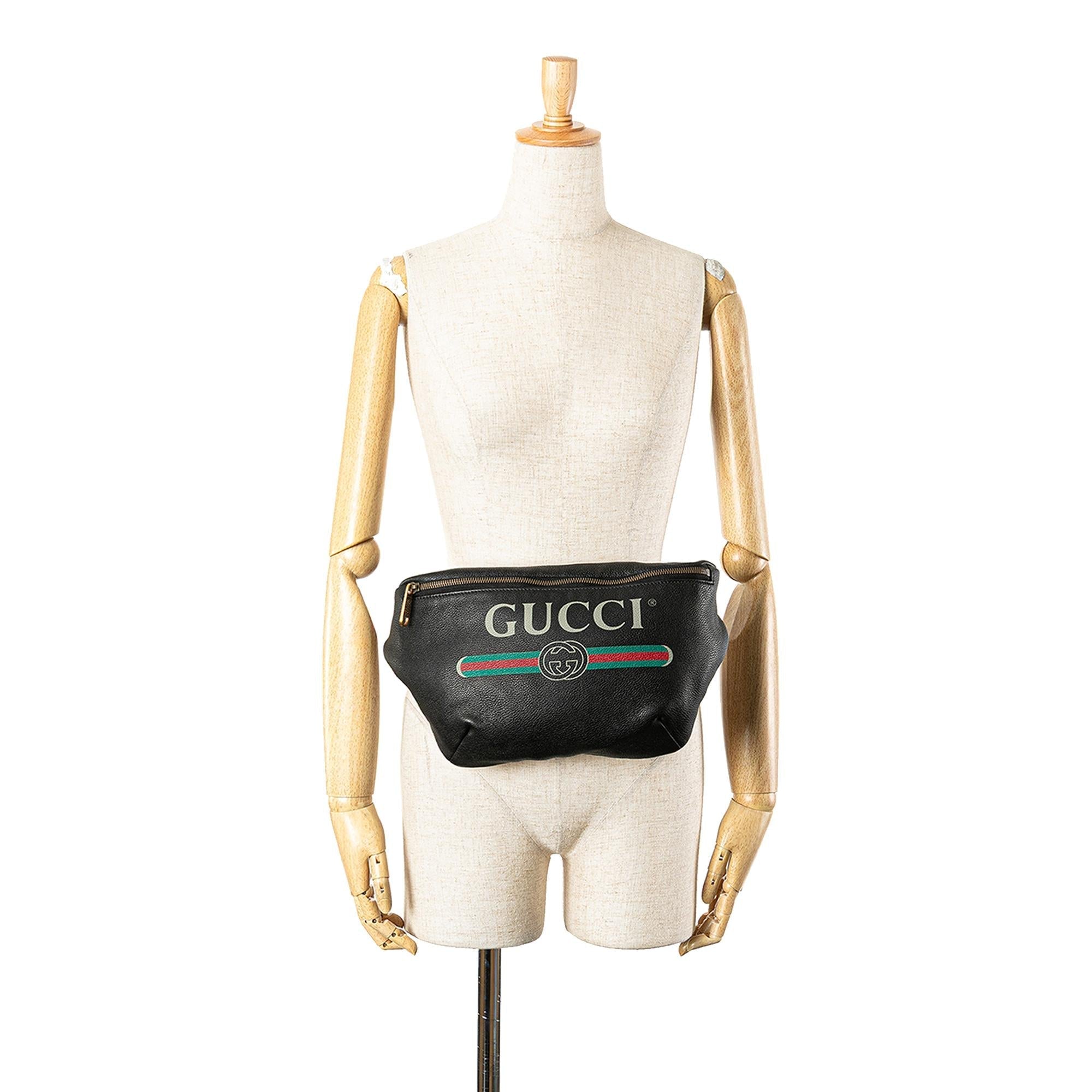 Gucci Grained Calfskin Logo Belt Bag