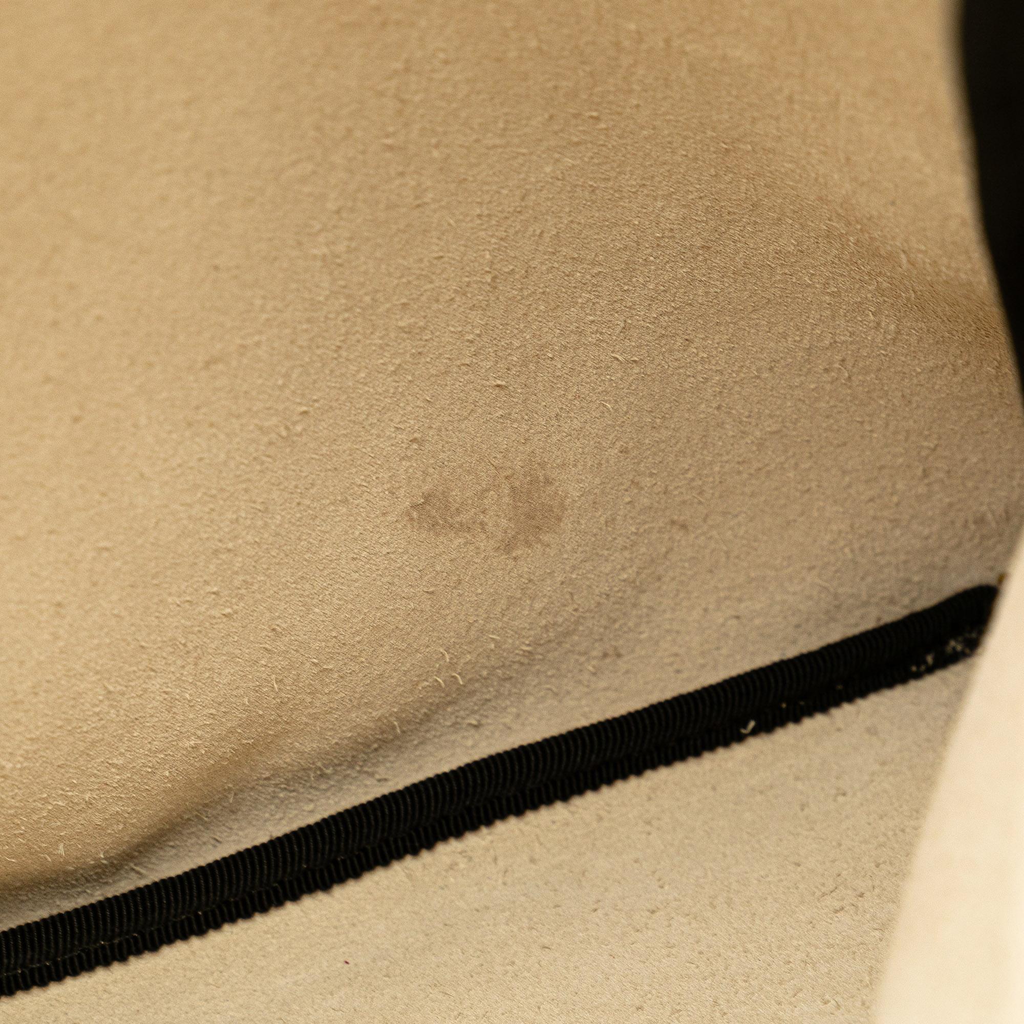 Gucci Gucci Logo Leather Backpack