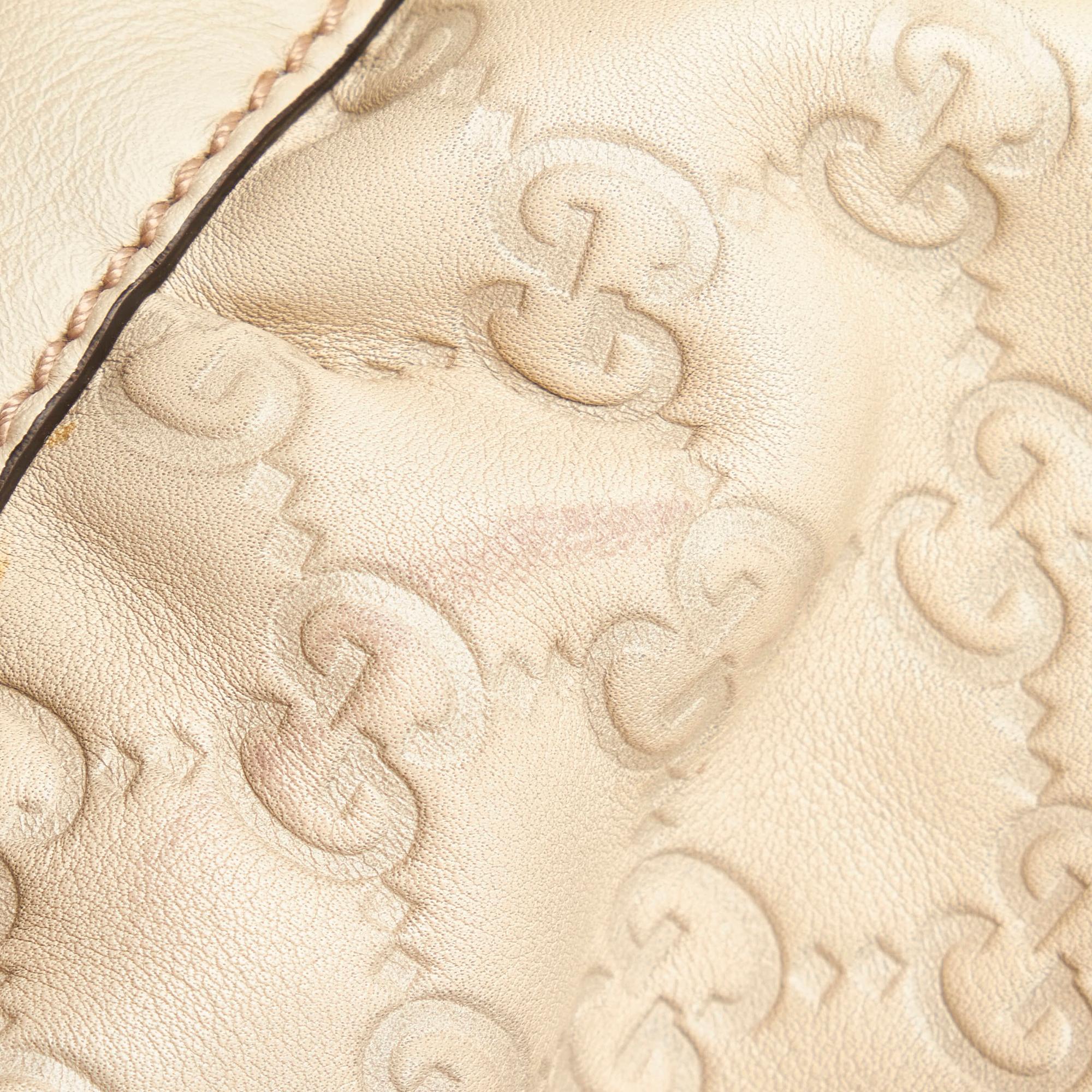 Gucci Guccissima Abbey D-Ring Shoulder Bag (SHG-33700)