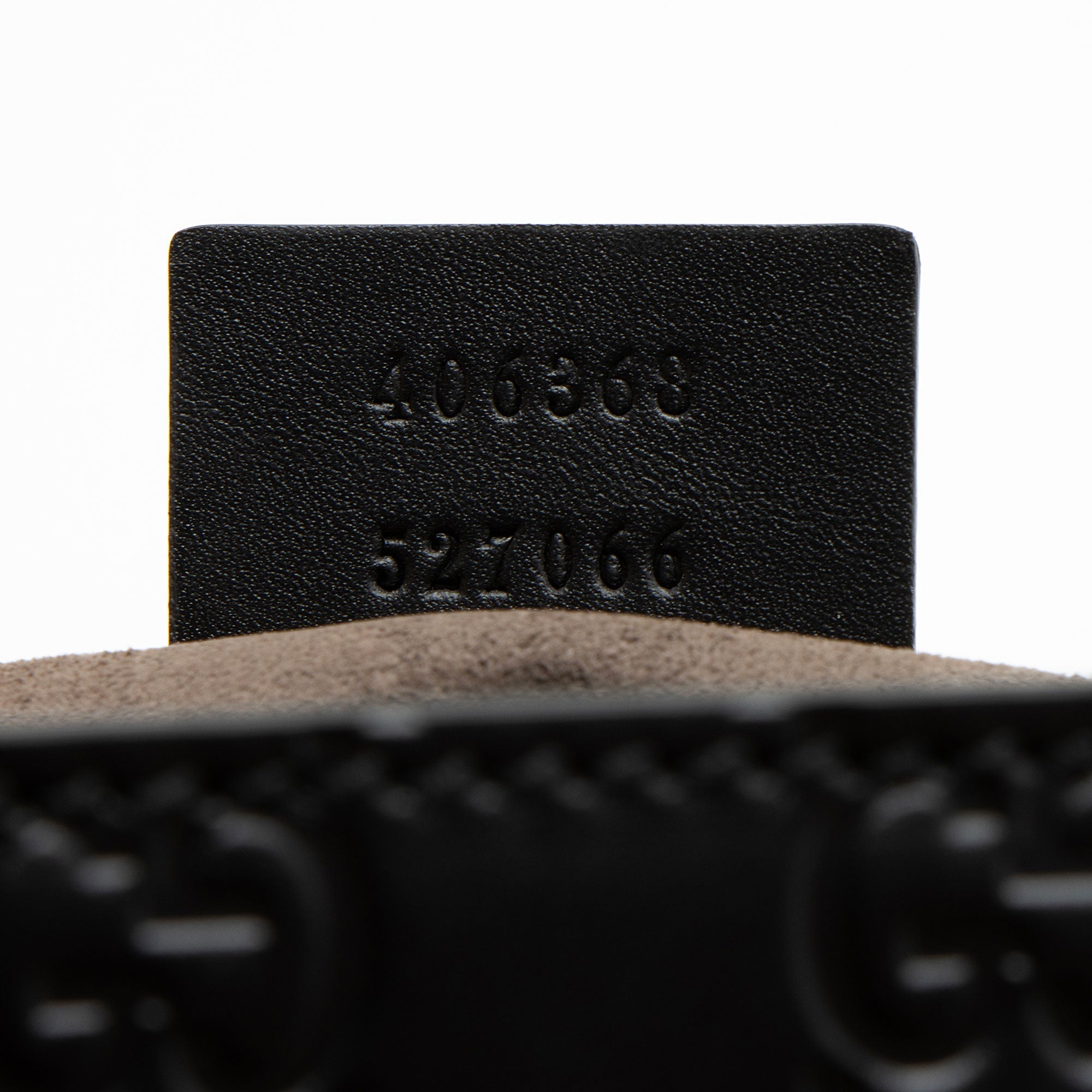 Gucci Guccissima Leather Buckle Messenger (SHF-hZFpSA)