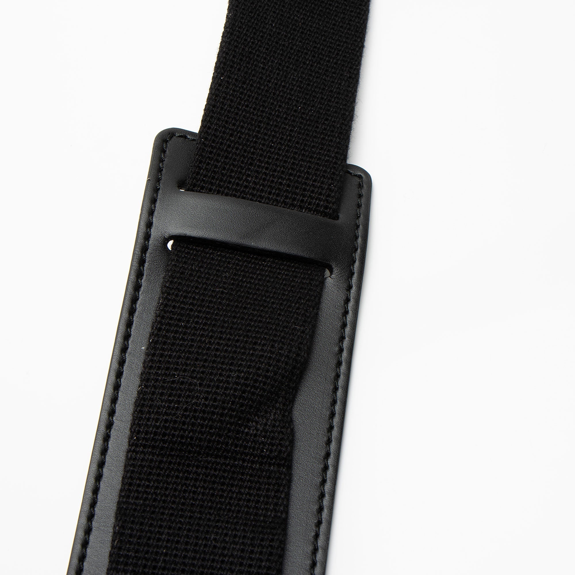 Gucci Guccissima Leather Buckle Messenger (SHF-hZFpSA)