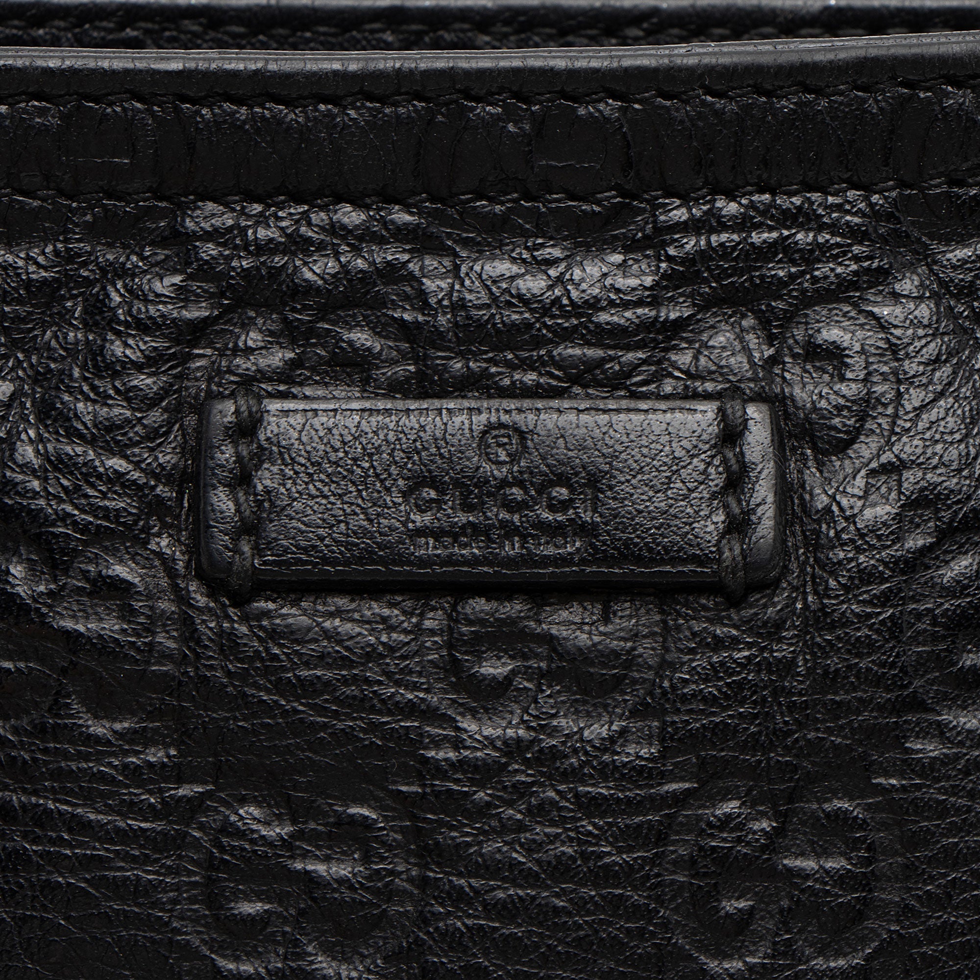 Gucci Guccissima Leather Flat Messenger (SHF-b6Jy3q)
