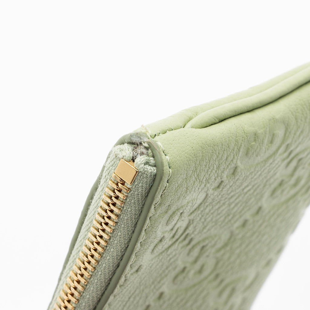 Gucci Guccissima Leather Key Pouch