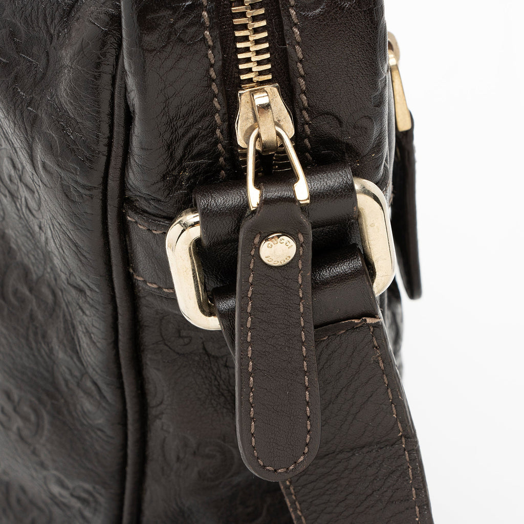 Gucci Guccissima Leather Medium Messenger (SHF-miYj5L)