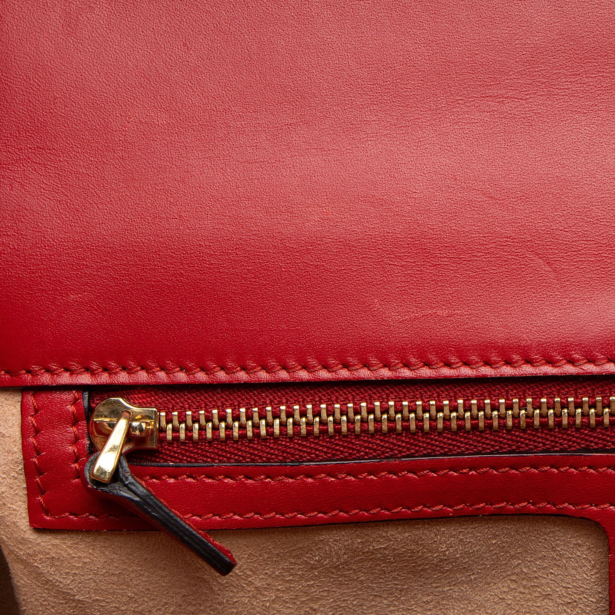 Gucci Guccissima Leather Padlock Medium Shoulder Bag (SHF-83LvCg)