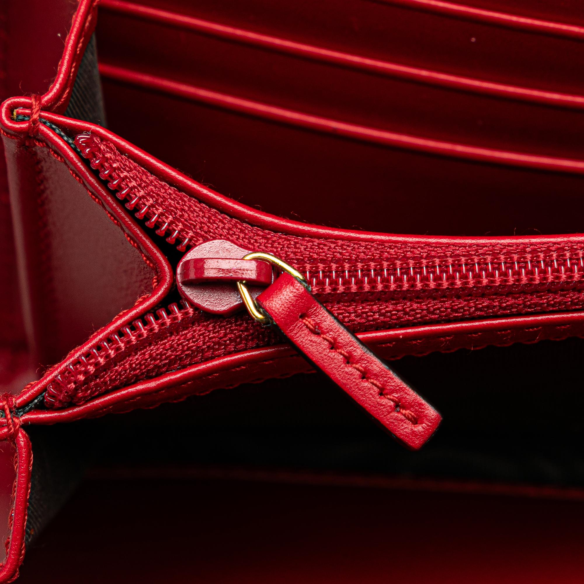 Gucci Guccissima Padlock Wallet On Chain