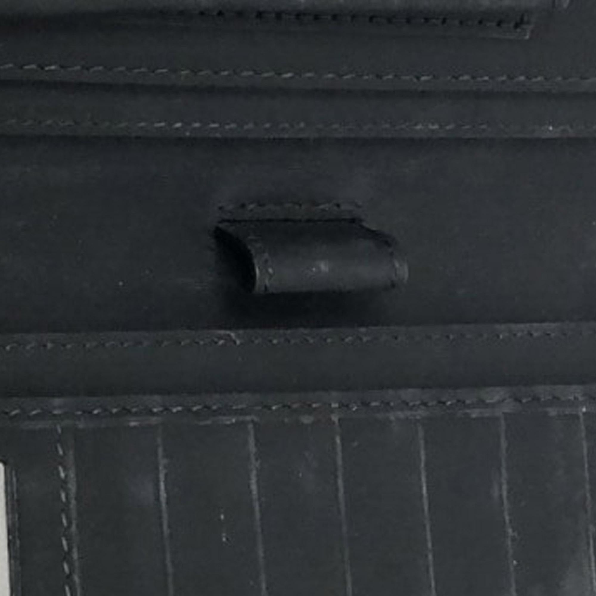 Gucci Guccissima Travel Document Case (SHG-OBqxCQ)
