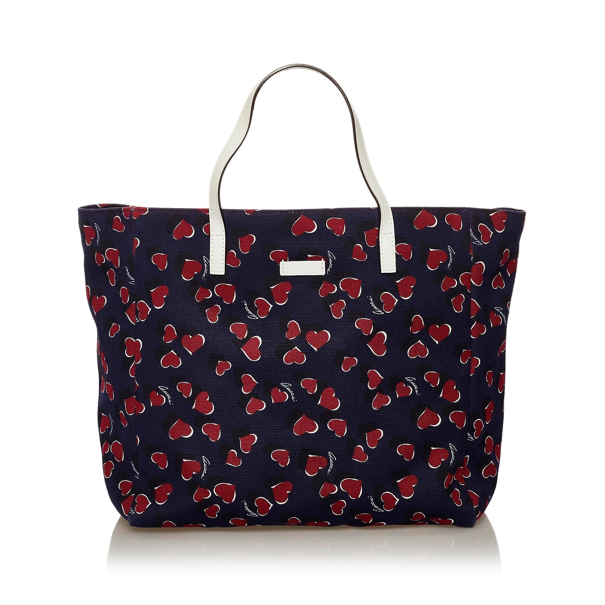 Gucci Heartbeat Canvas Tote Bag (SHG-28379)