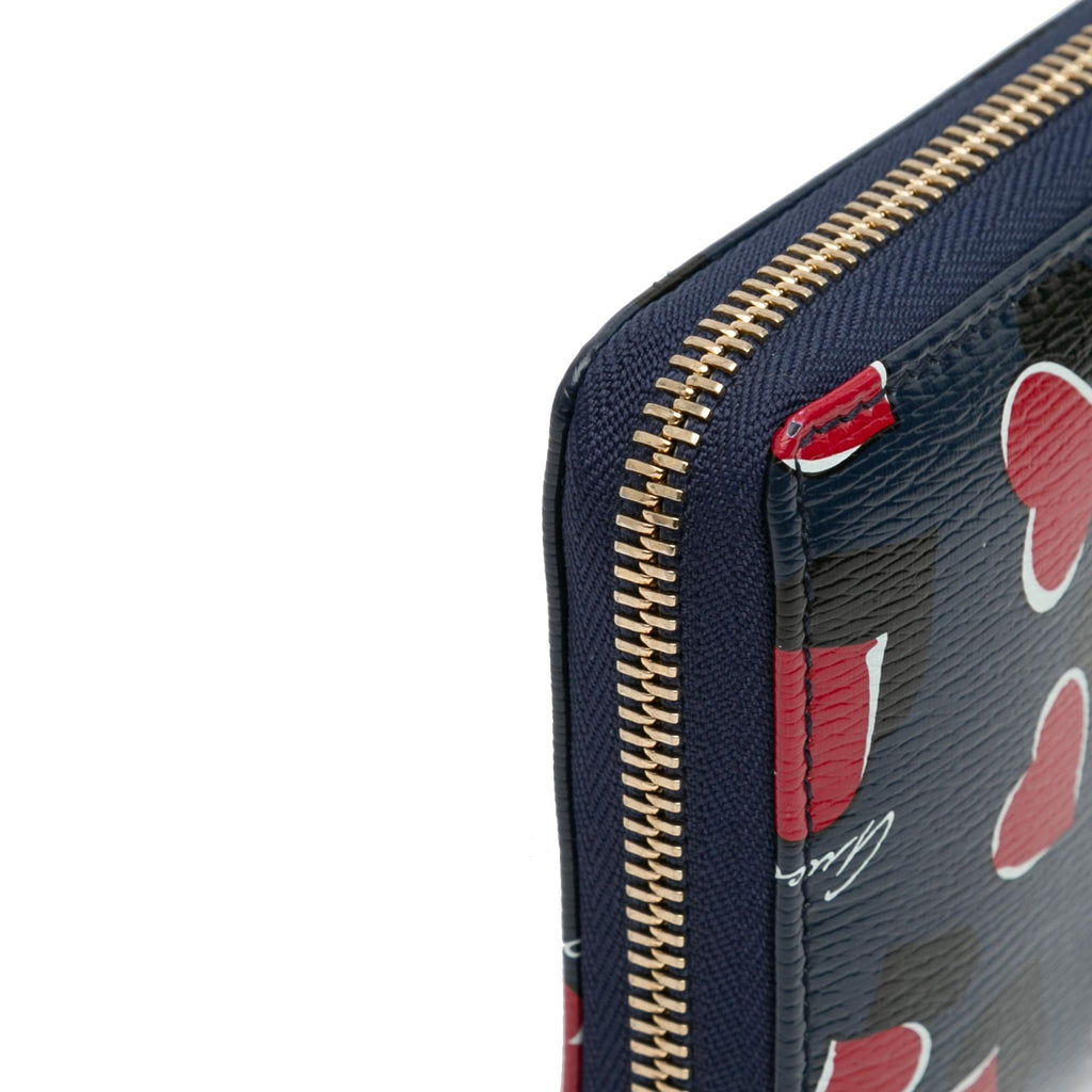 Gucci Heartbeat Leather Zip Around Long Wallet (SHG-zxOFLt)